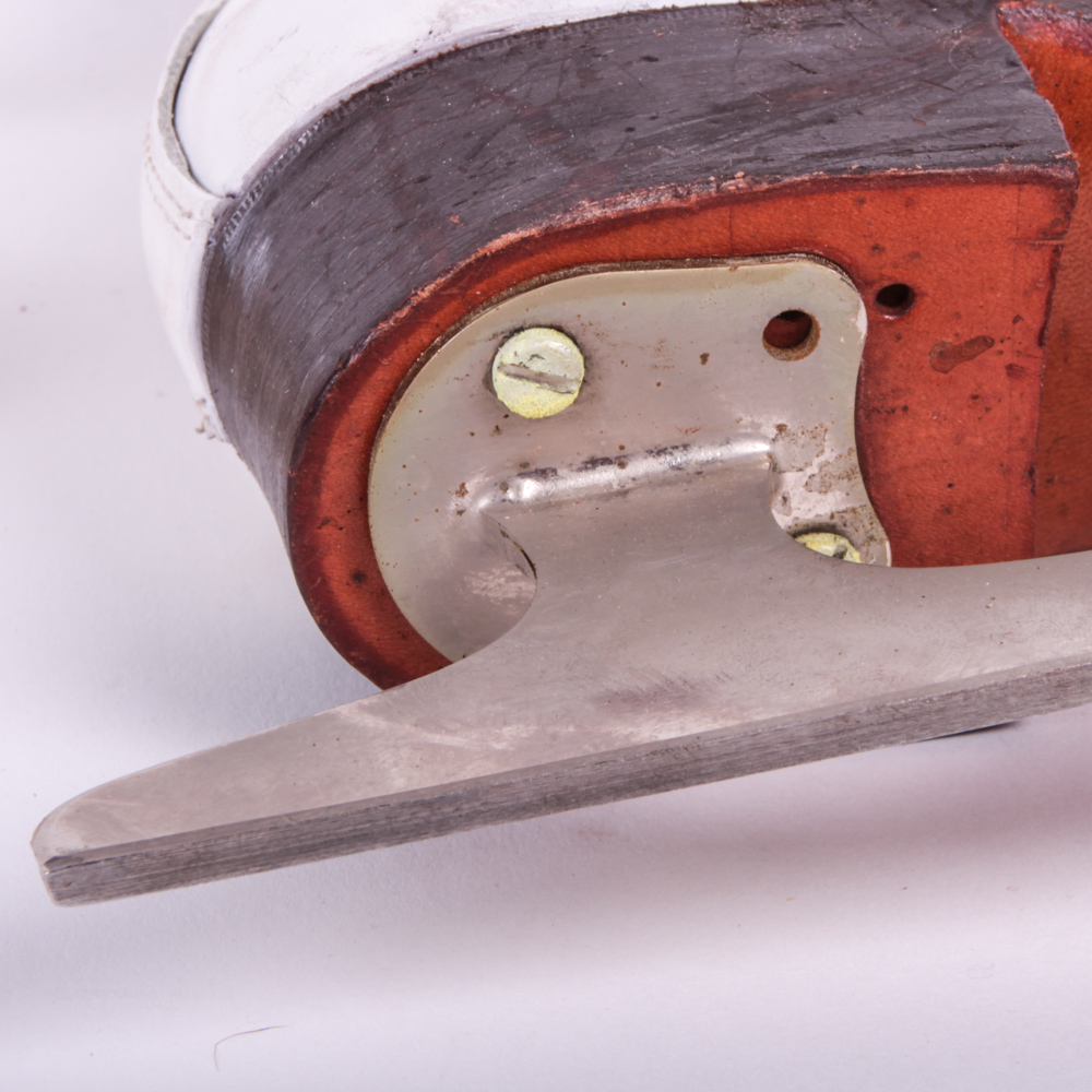 Pair of Women's Ice Skates