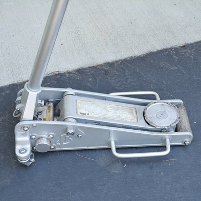 US General Model 47246 Floor Jack