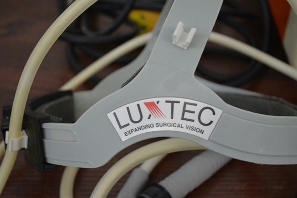 Quadrilite 4000 Universal Light, Luxtec Expanding Surgical Vision