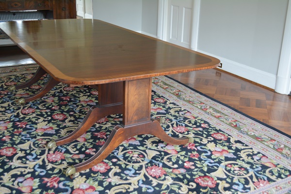 Vintage Duncan Phyfe Style Dining Room Table