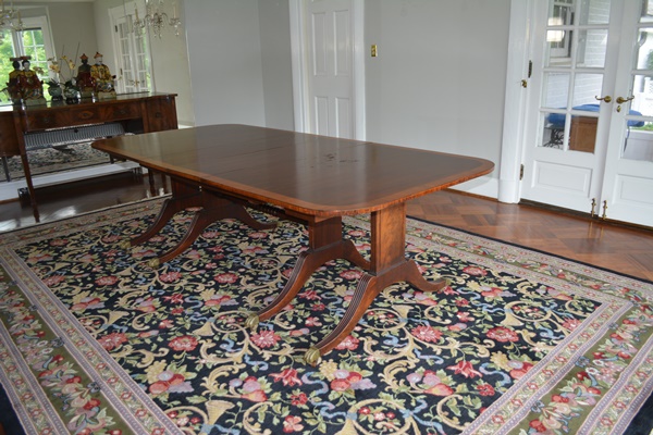 Vintage Duncan Phyfe Style Dining Room Table