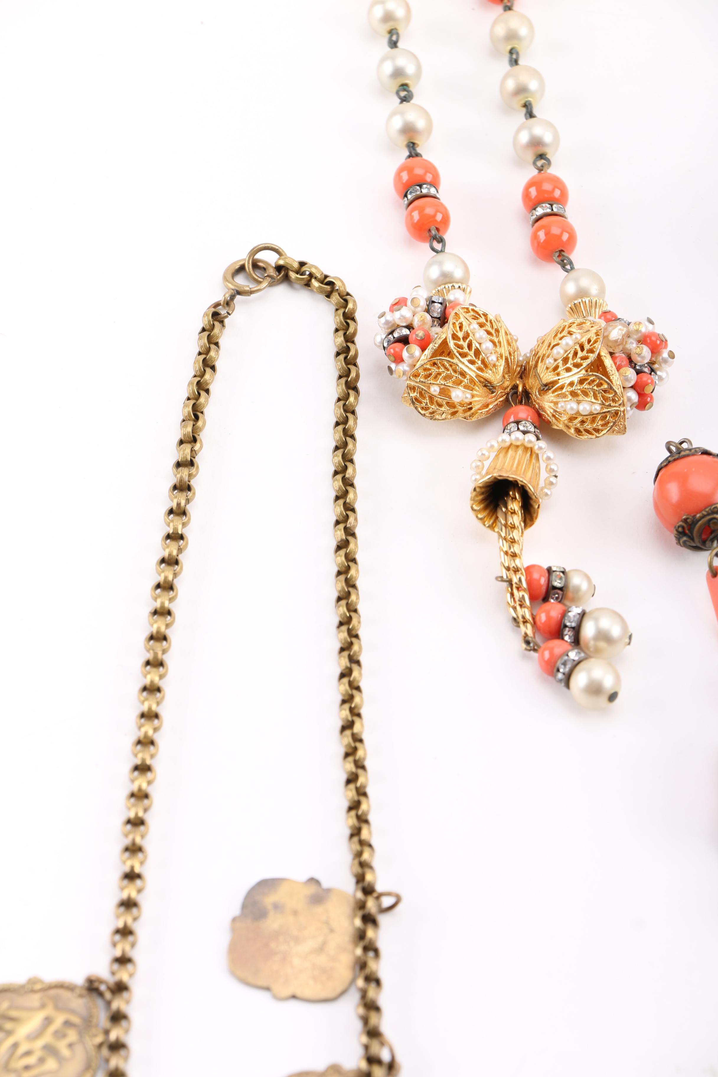 Vintage Jewelry Including Aventurine