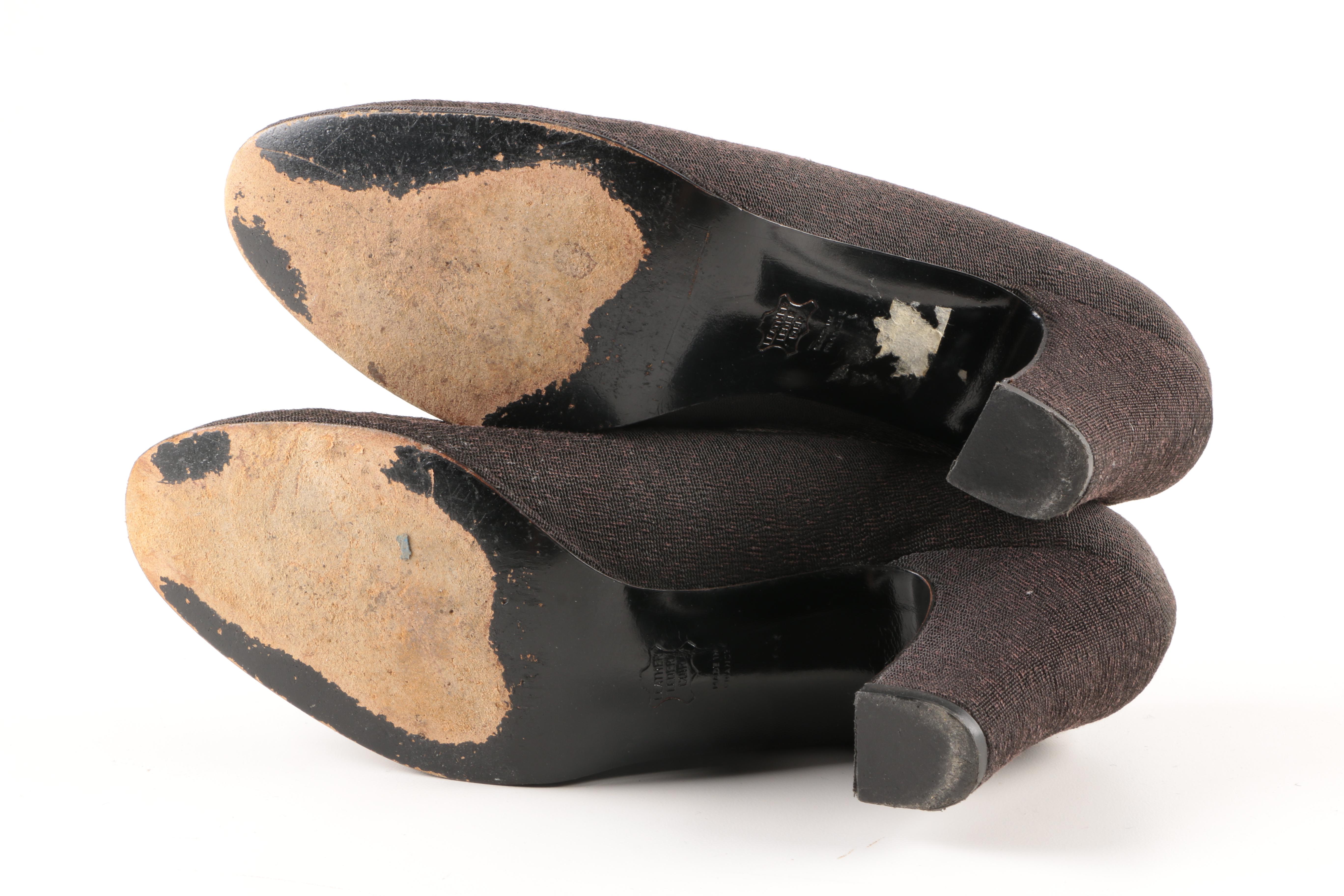 Robert Clergerie Dark Gray Pumps