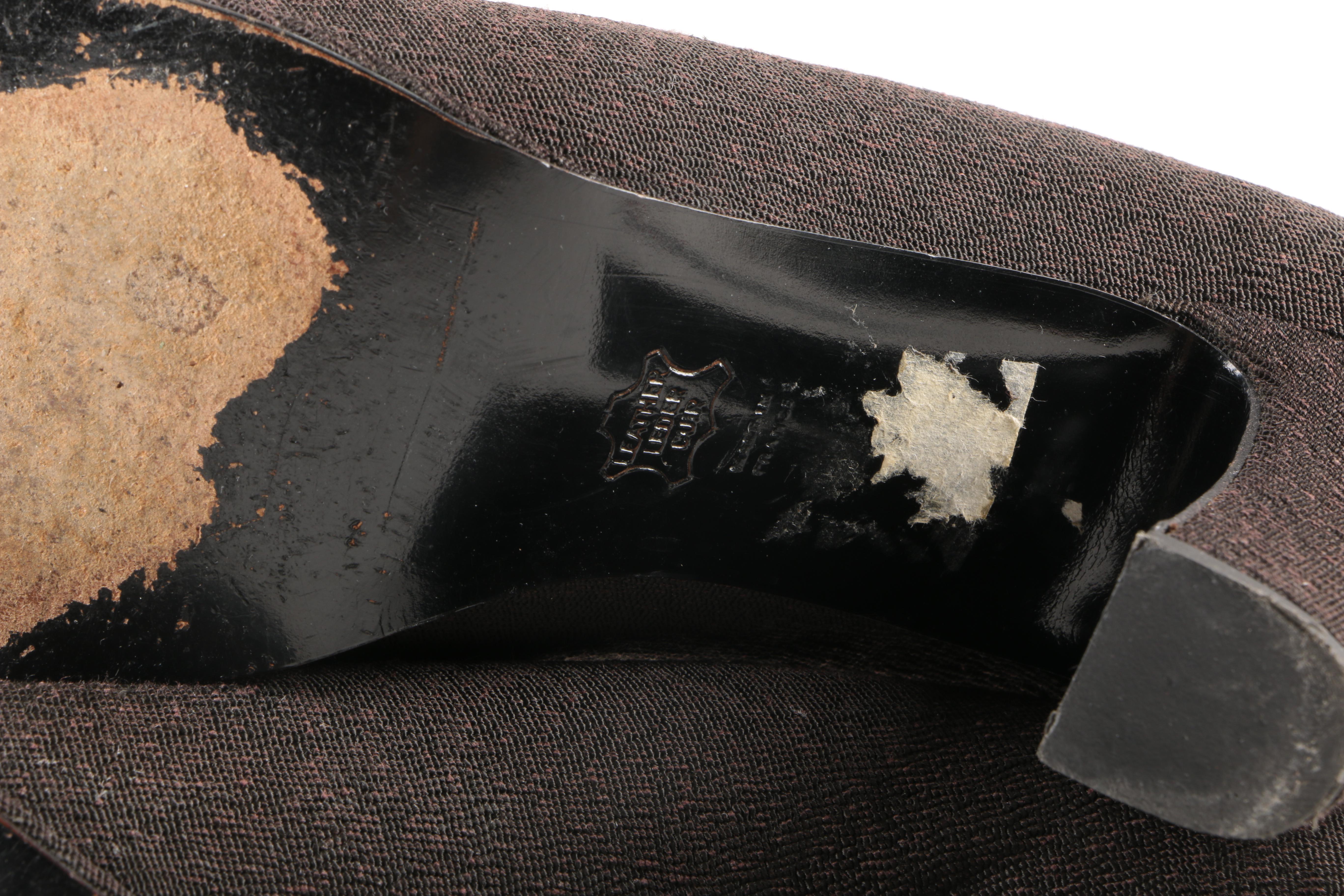 Robert Clergerie Dark Gray Pumps