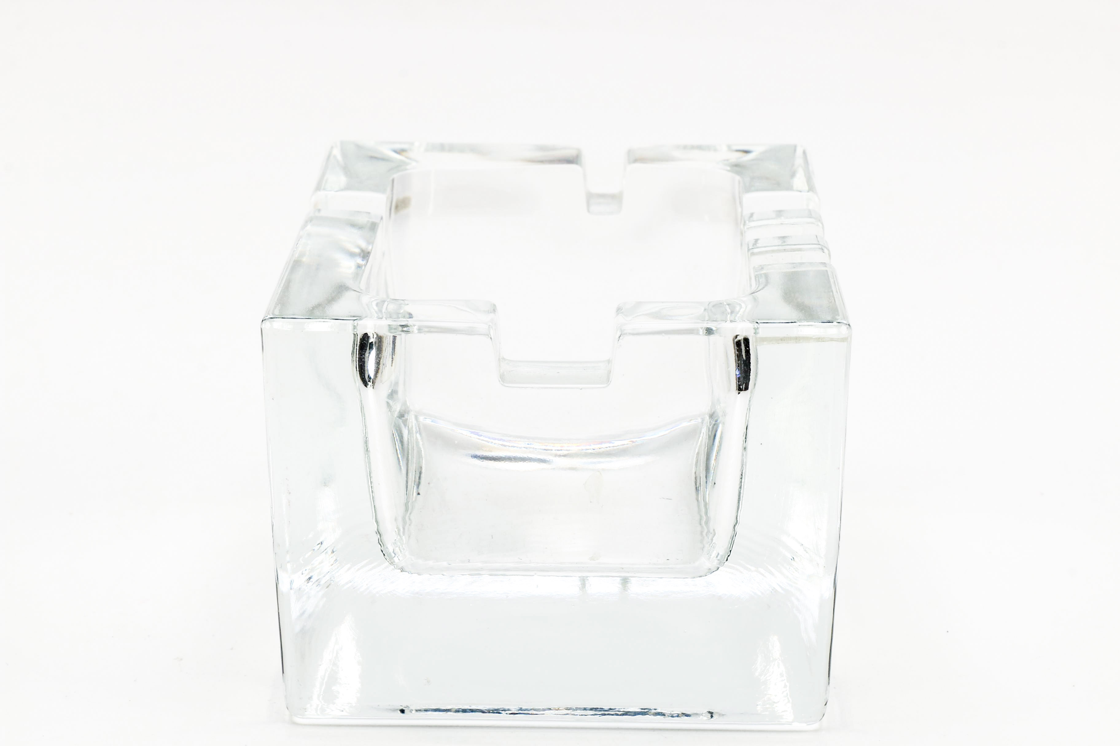 Crystal Art Glass Décor Featuring Steuben