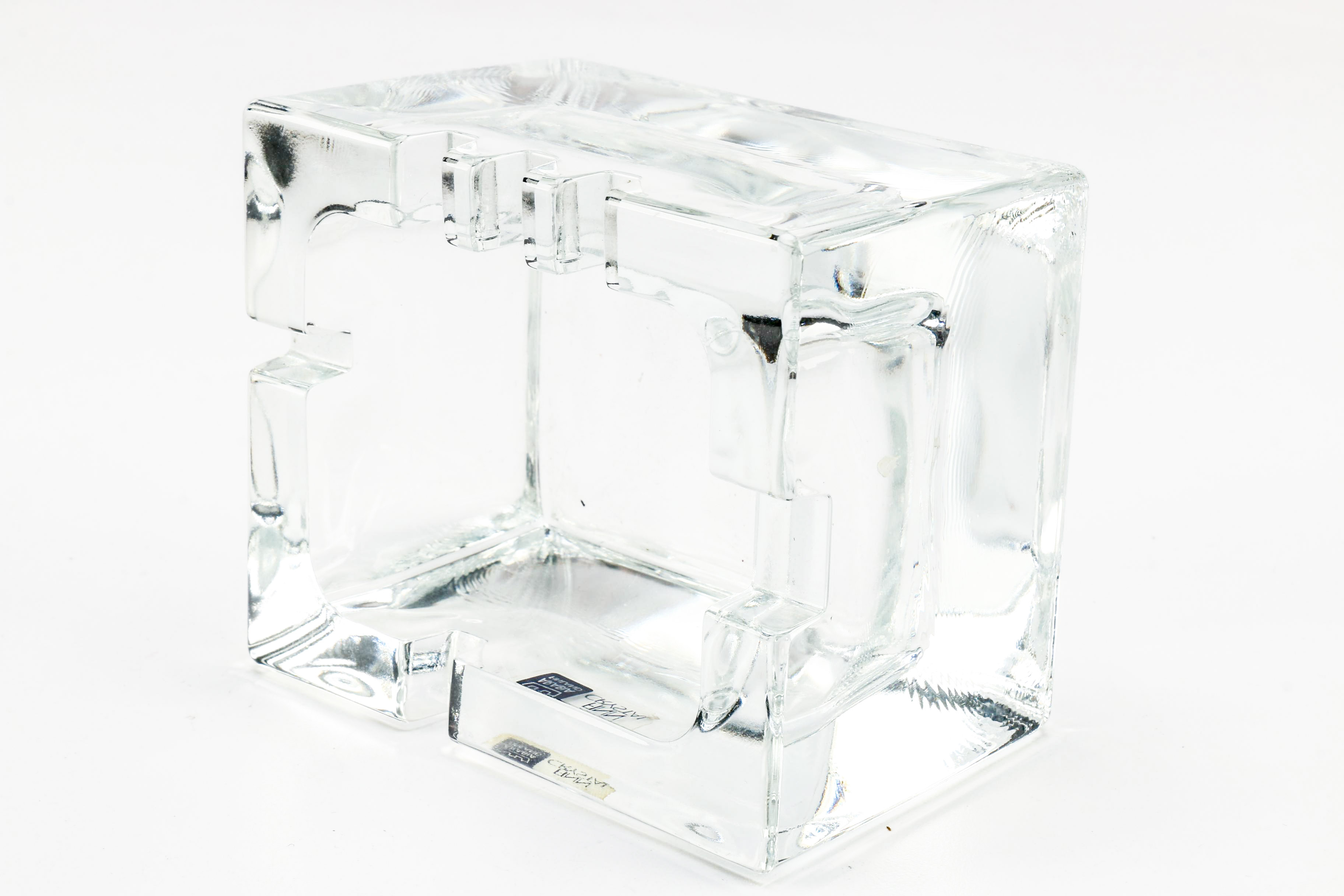 Crystal Art Glass Décor Featuring Steuben