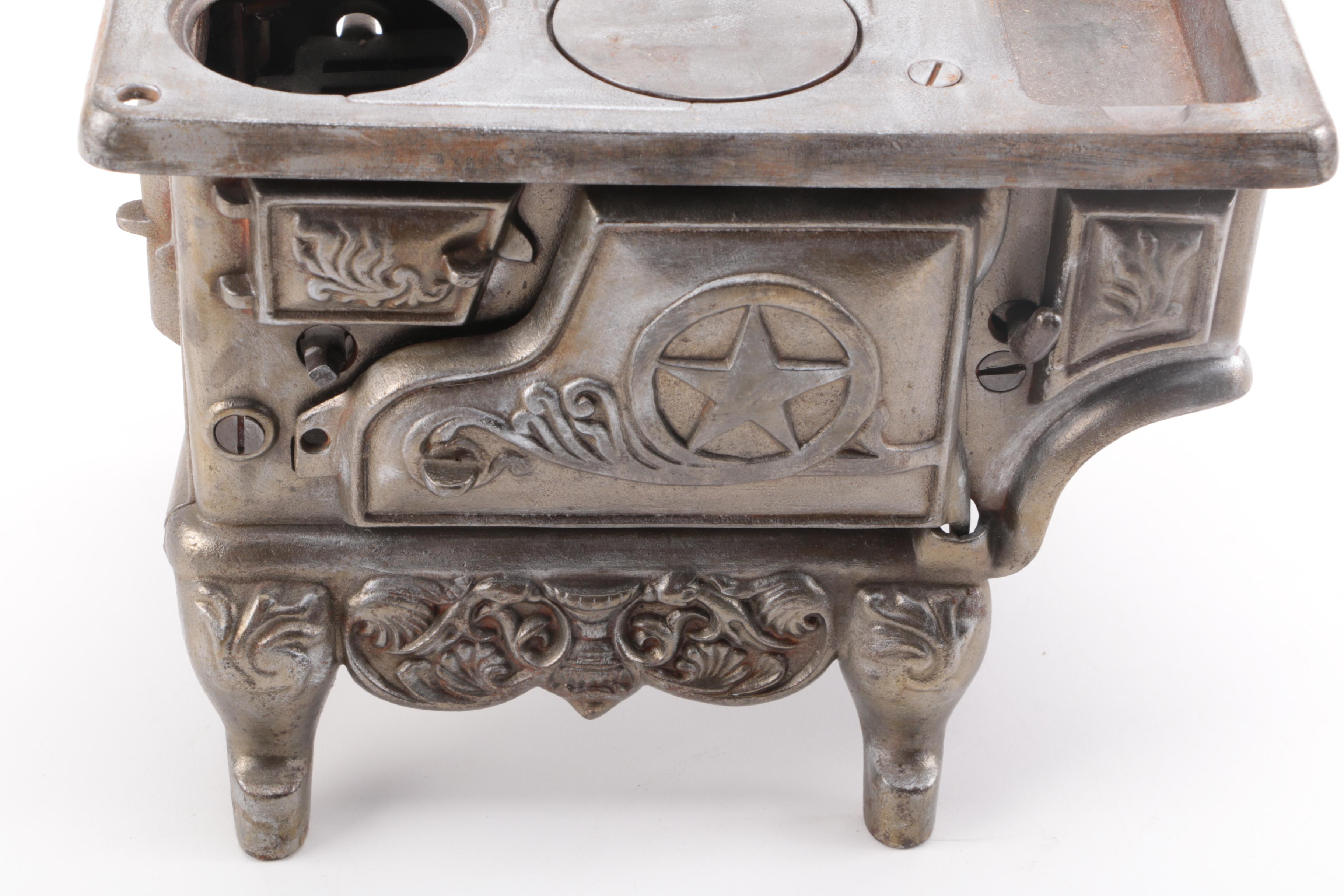 Vintage Salesman's Sample Perfection Cast Iron Stove