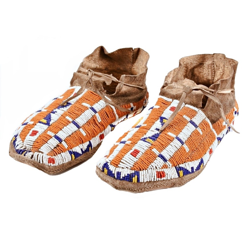 Circa 1900 Sioux American Indian Beaded Moccasins