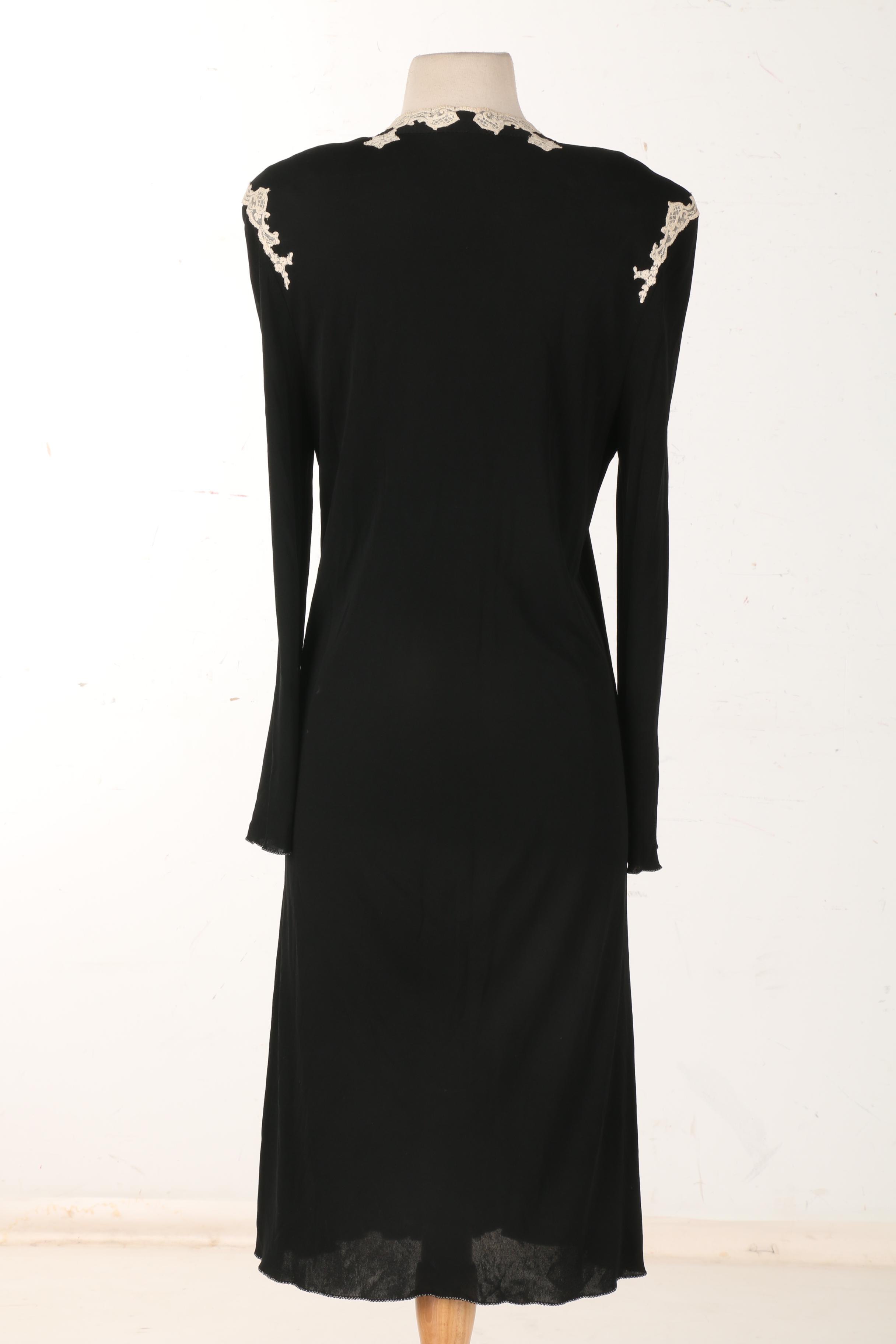 Pauline Wong Dress With Lace Detail