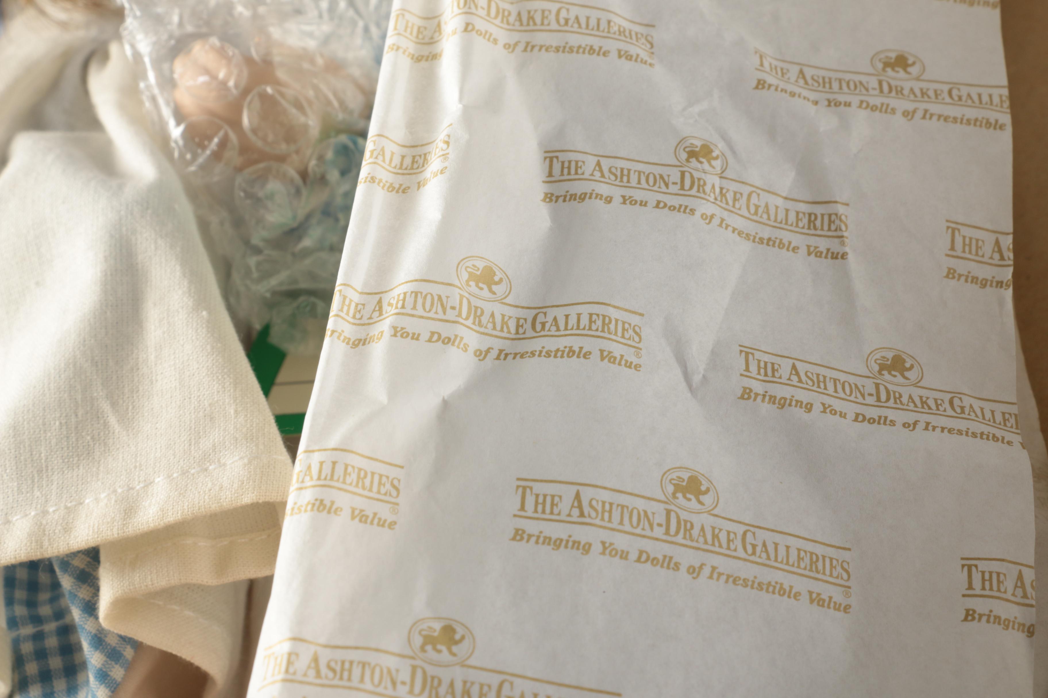 Ashton-Drake Galleries "The Wonderful Wizard of Oz" Porcelain Dolls