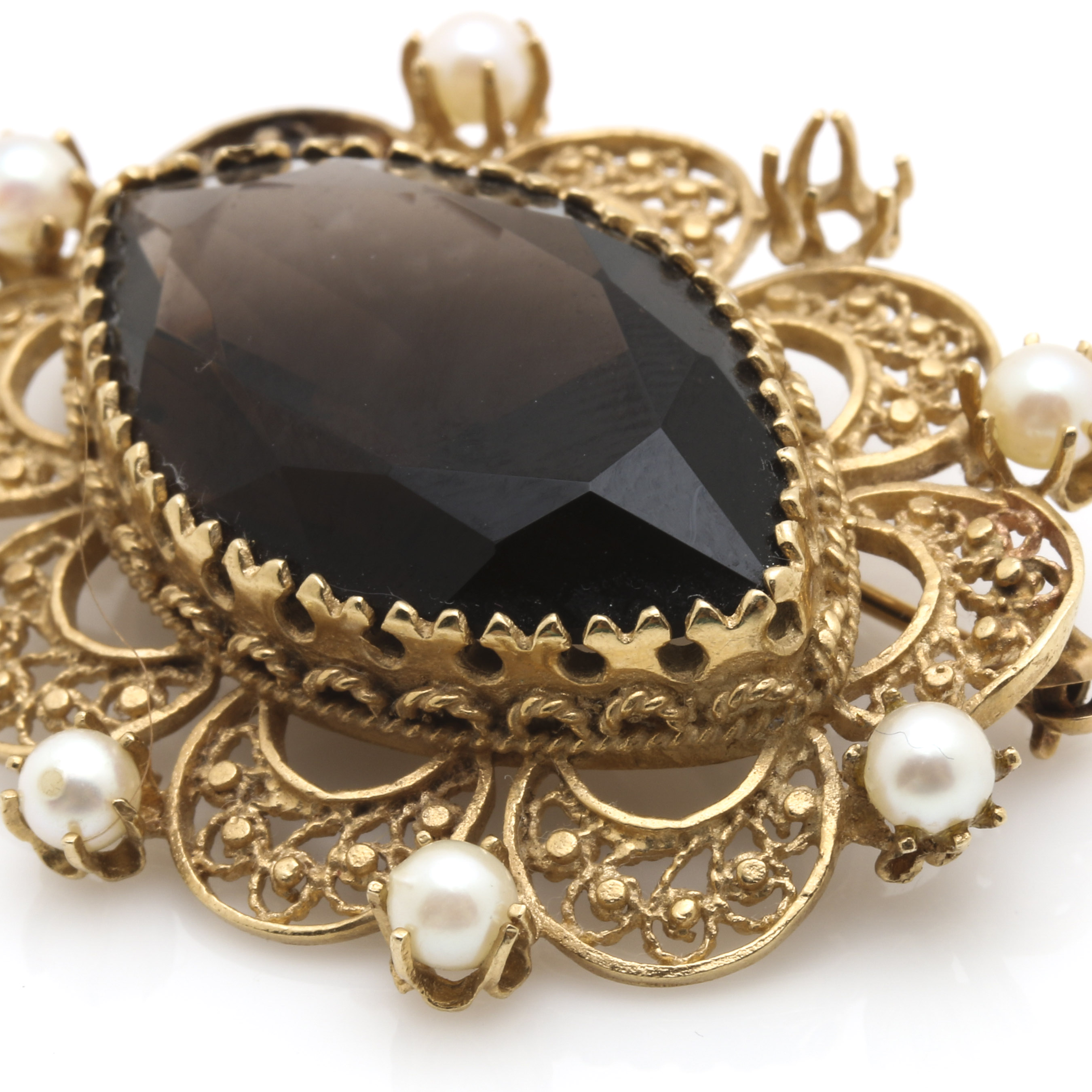 14K Yellow Gold 16.18 CTS Smoky Quartz and Cultured Pearl Brooch