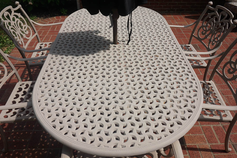 Metal Patio Dining Set With Umbrella