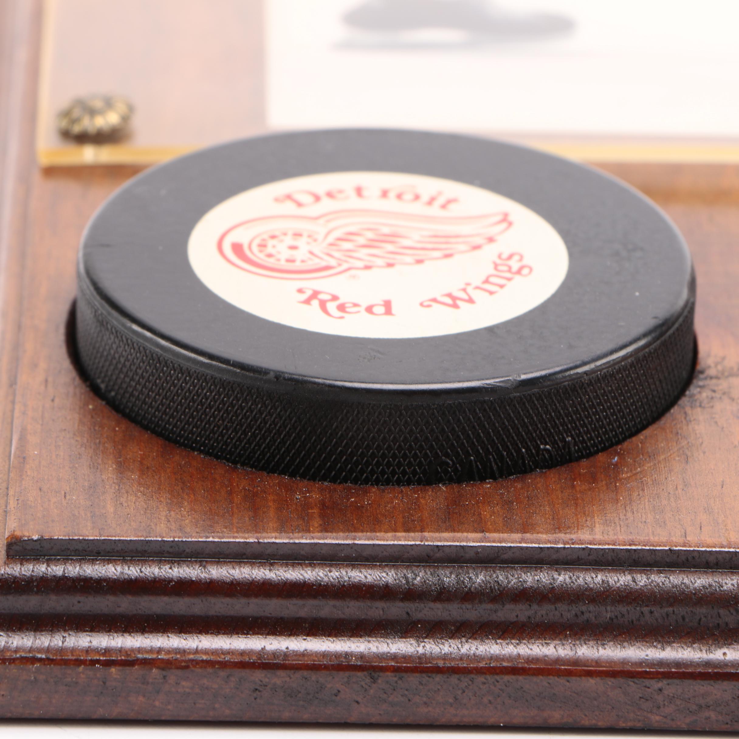 Steve Yzerman and Mario Lemieux Plaque With Photograph