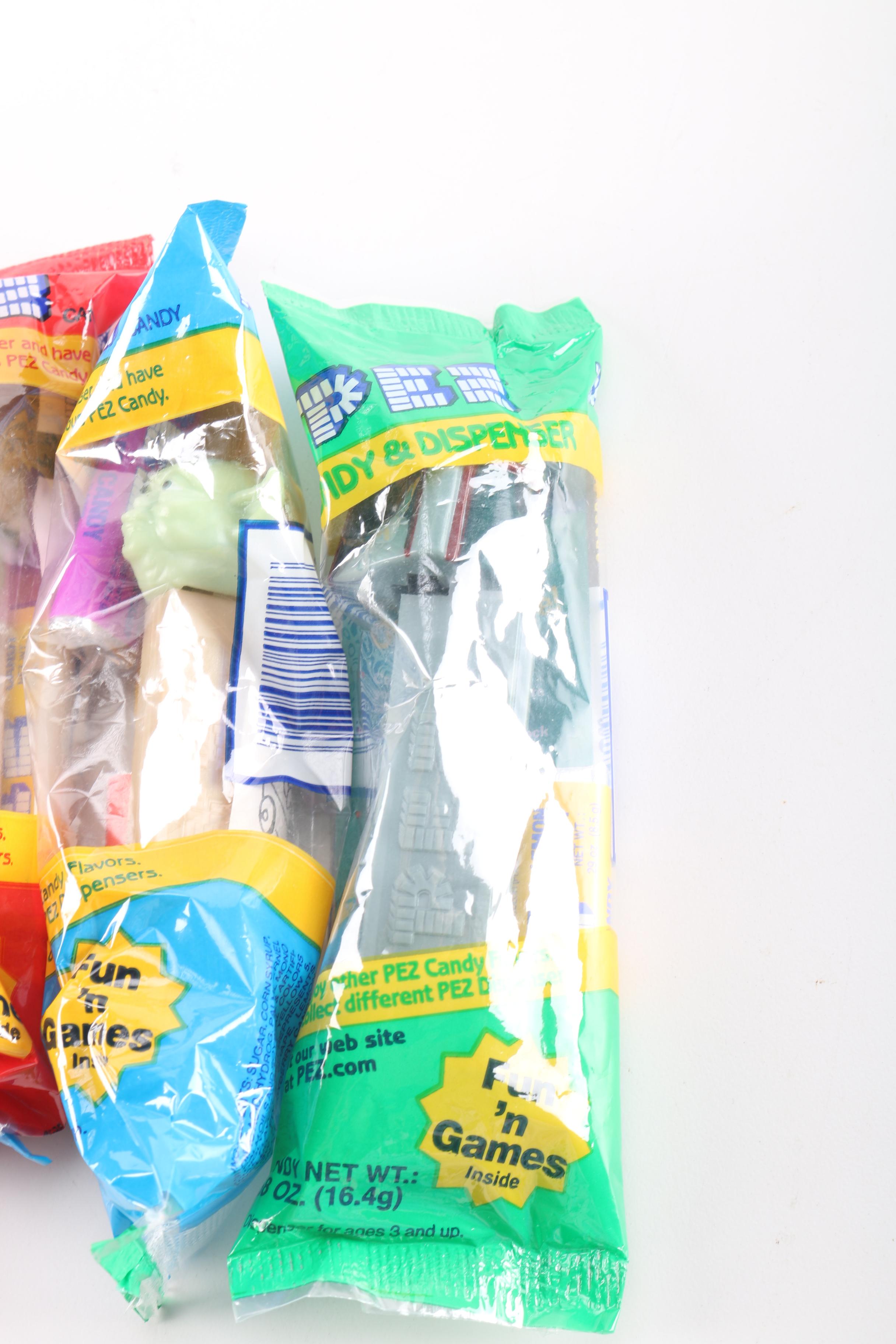 Assorted "Star Wars" Pez Dispensers in Packs