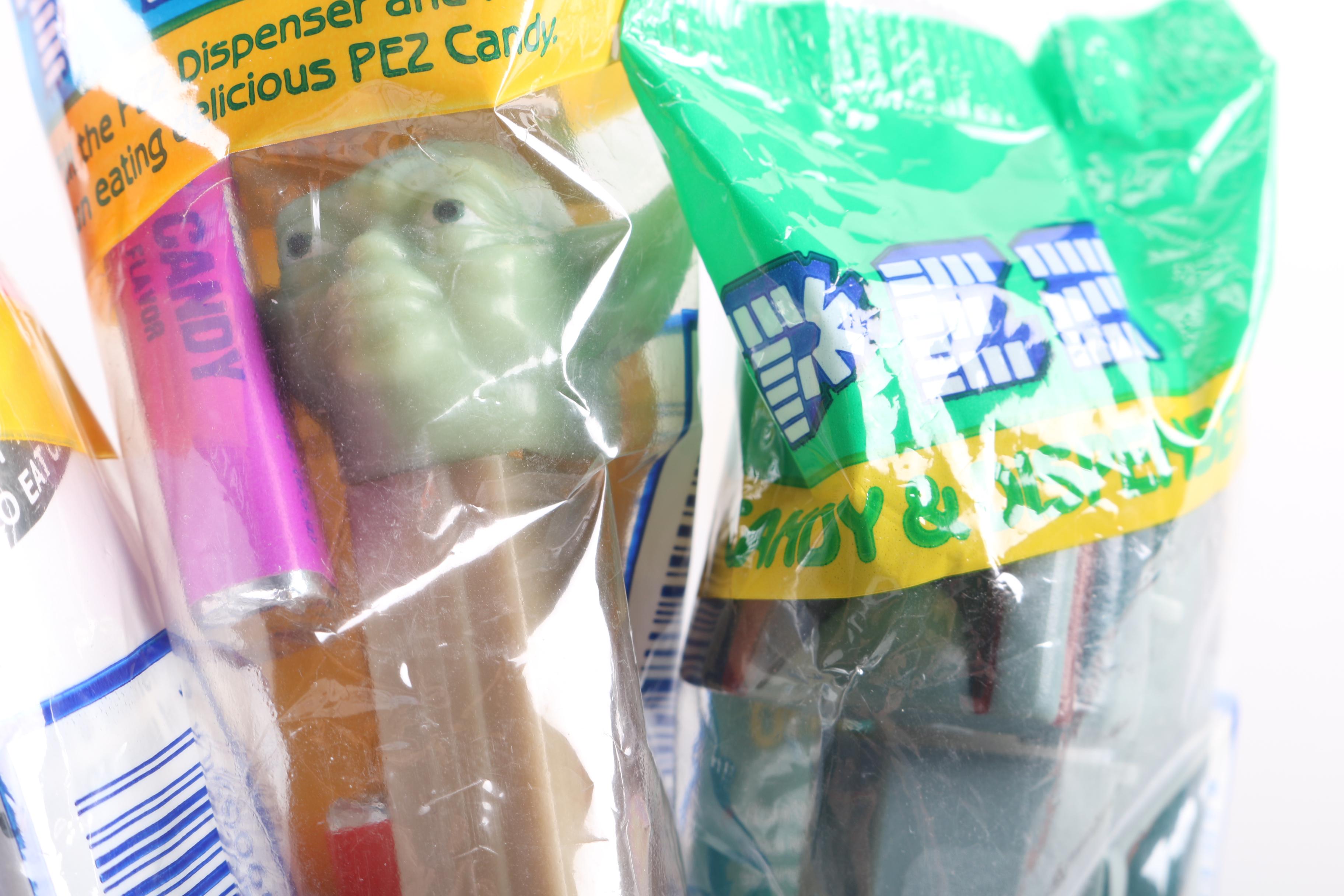 Assorted "Star Wars" Pez Dispensers in Packs