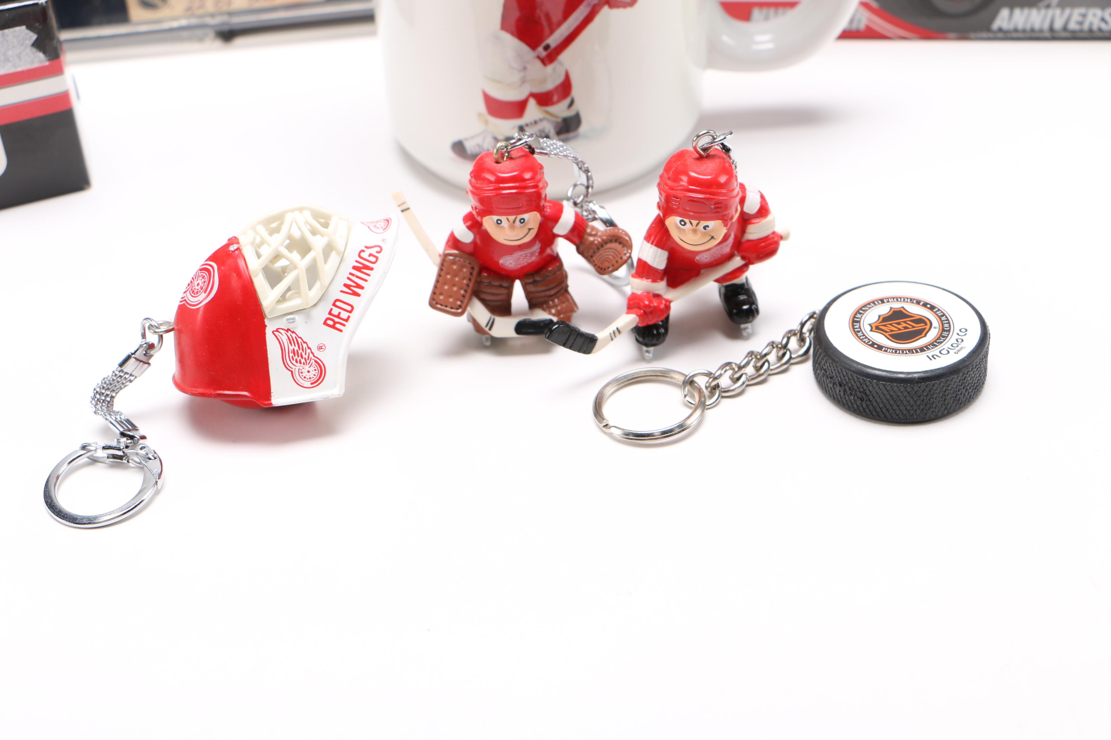 Assorted Detroit Red Wings Hockey Memorabilia