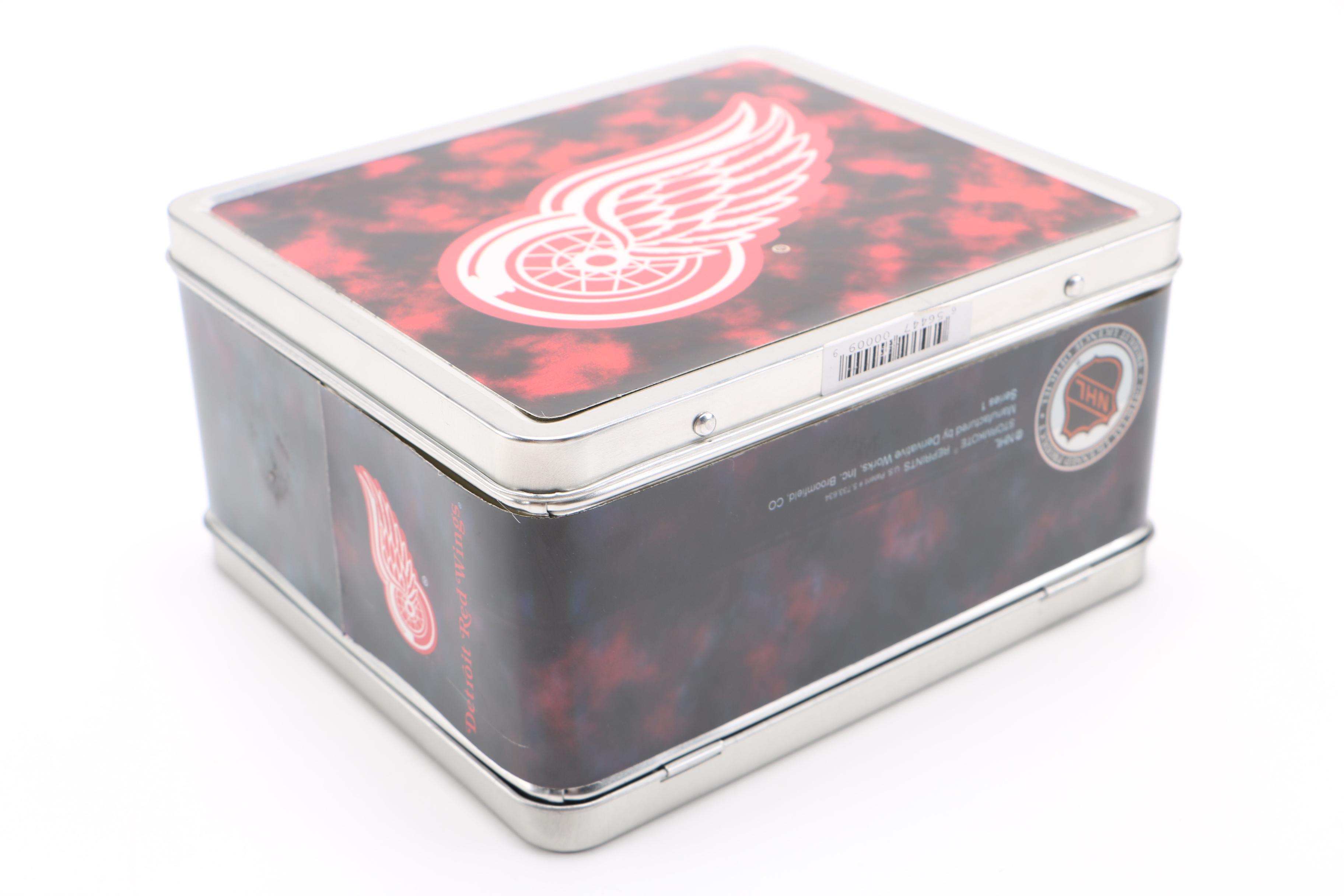 Assorted Detroit Red Wings Hockey Memorabilia