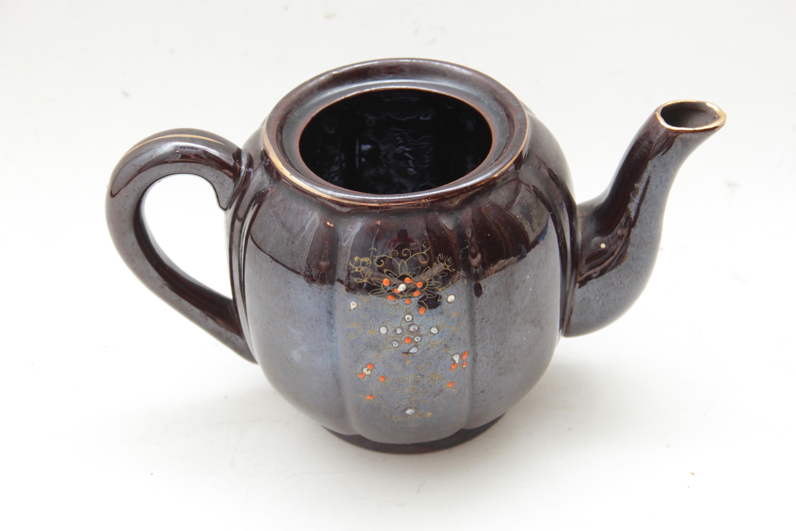 Brown Betty Style Moriage Japanese Teapot