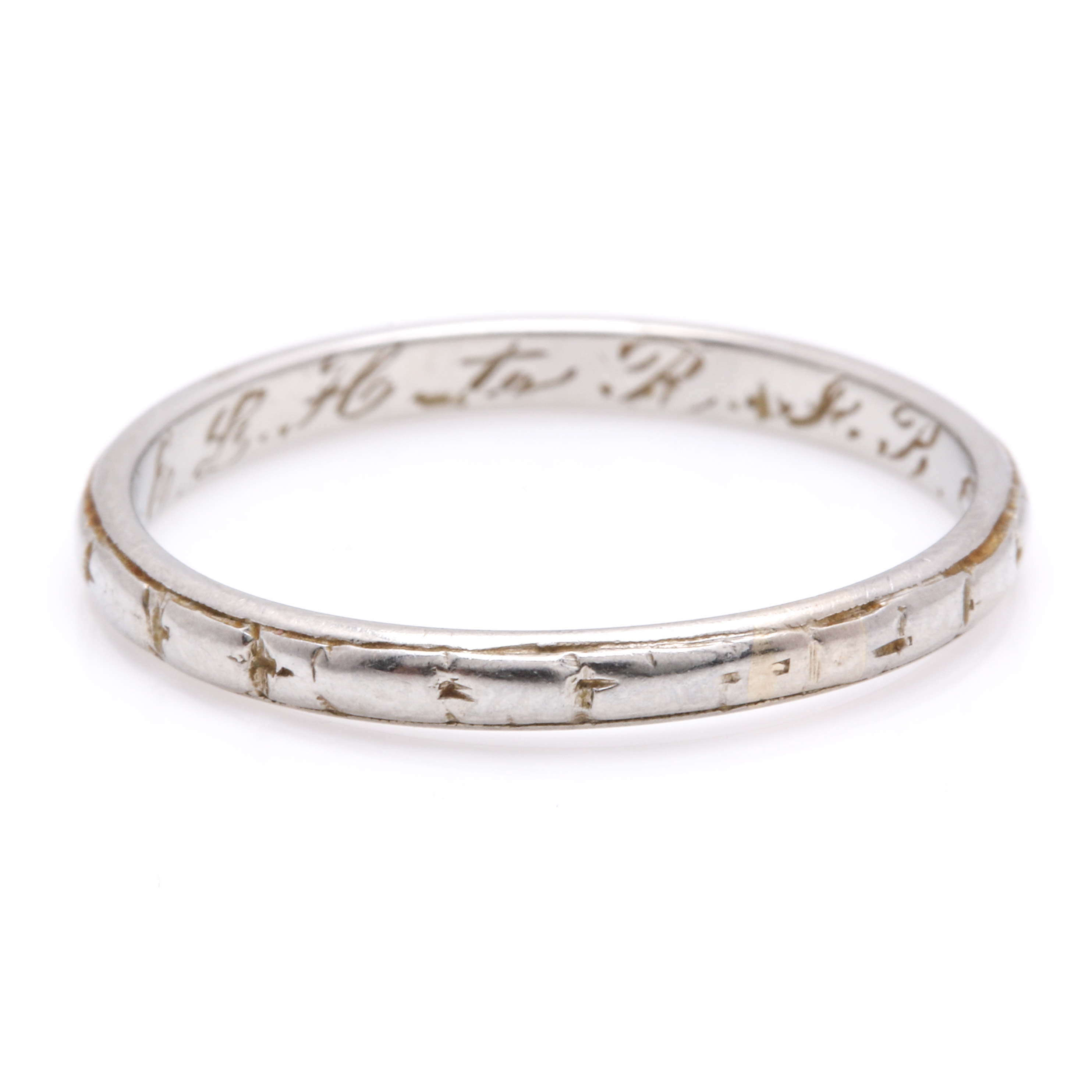 18K White Gold Cruciform Band