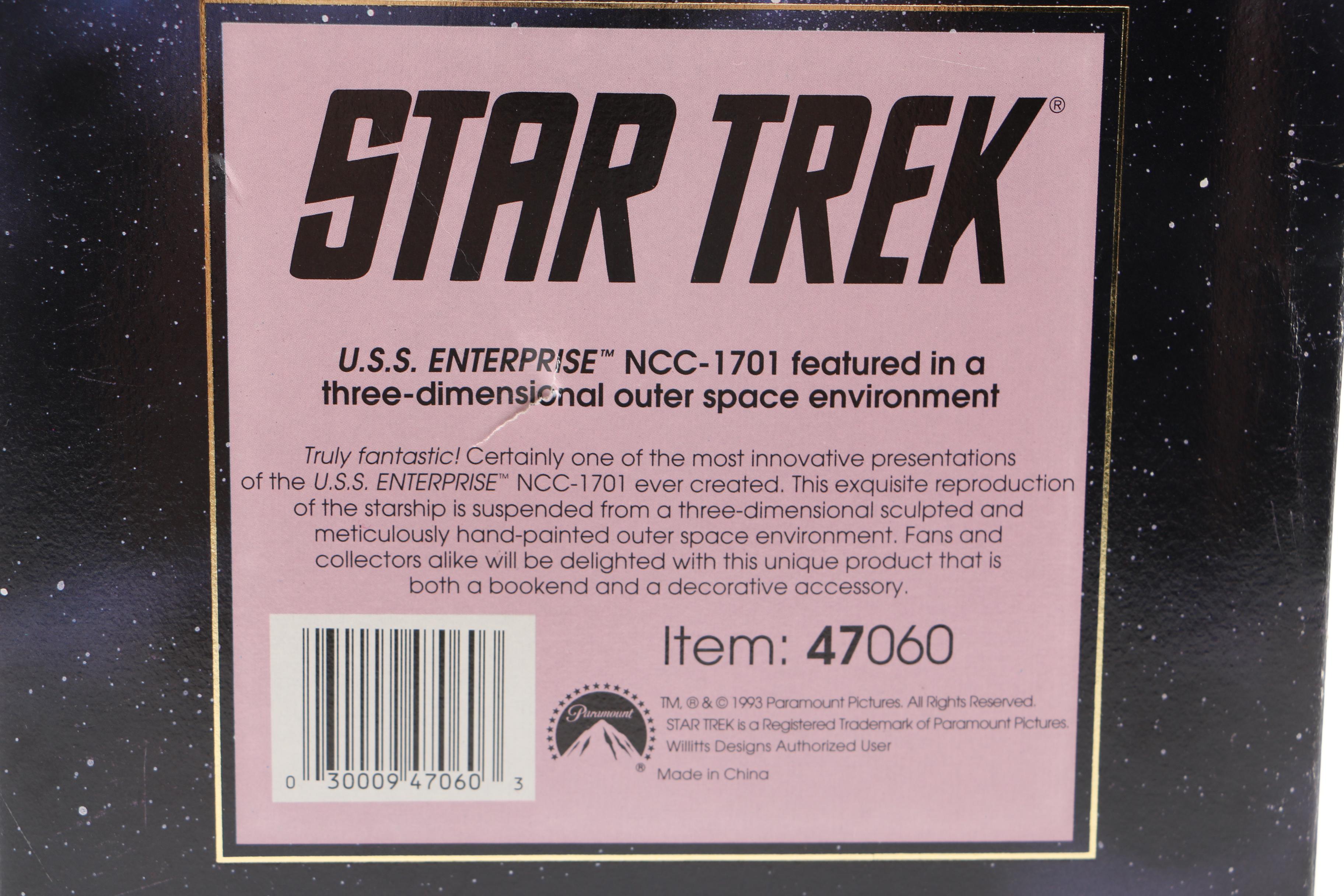 Willitts Designs "Star Trek" U.S.S. Enterprise NCC-1701 Bookend