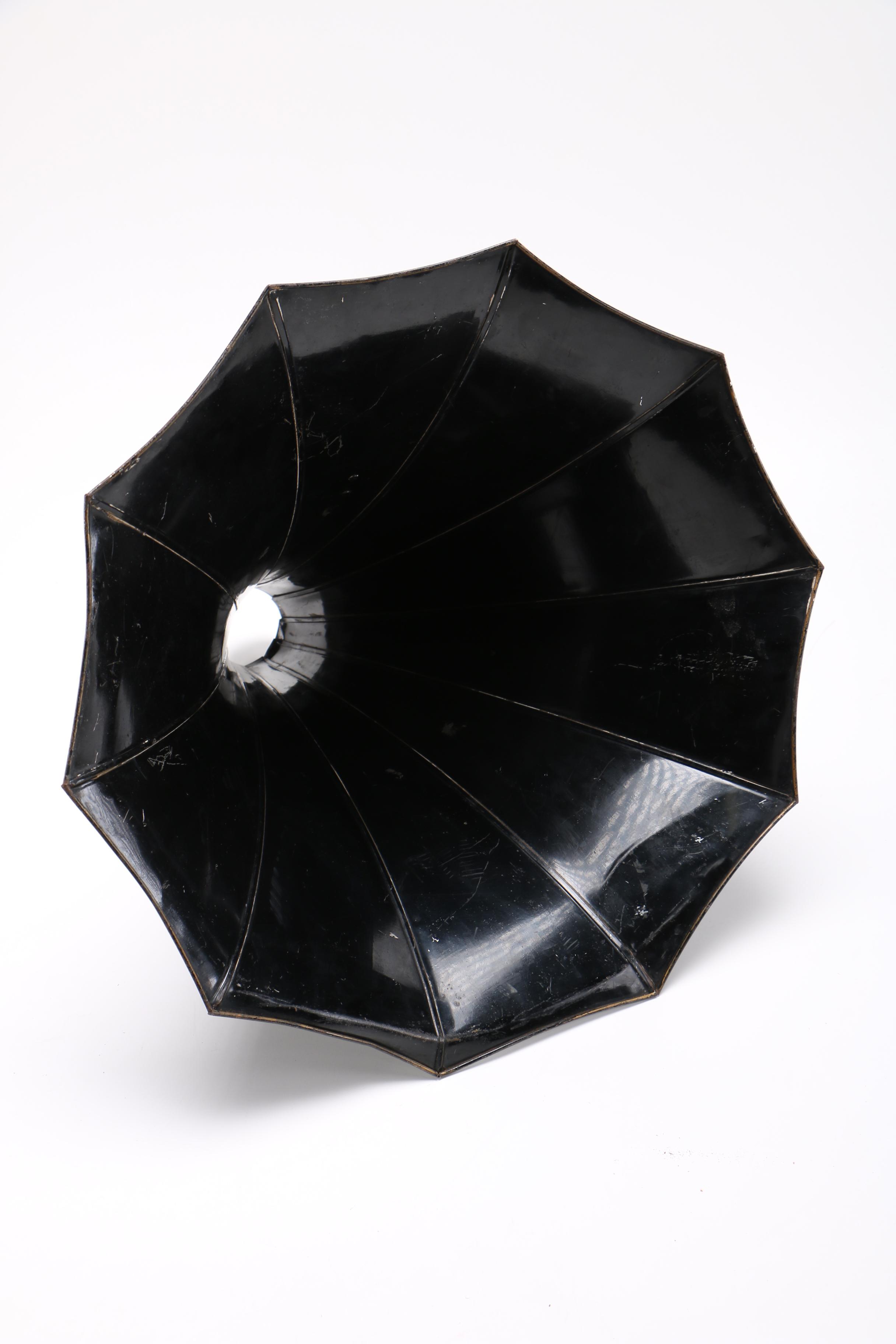 Vintage Silvertone Phonograph