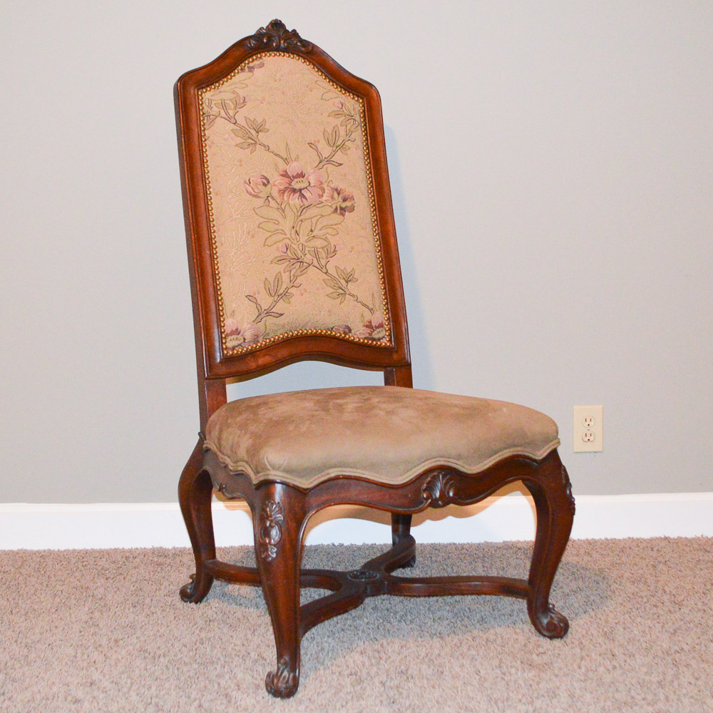 Vintage Queen Anne Style Chair
