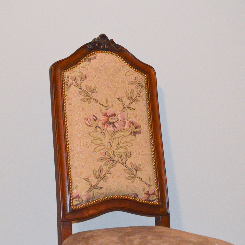 Vintage Queen Anne Style Chair