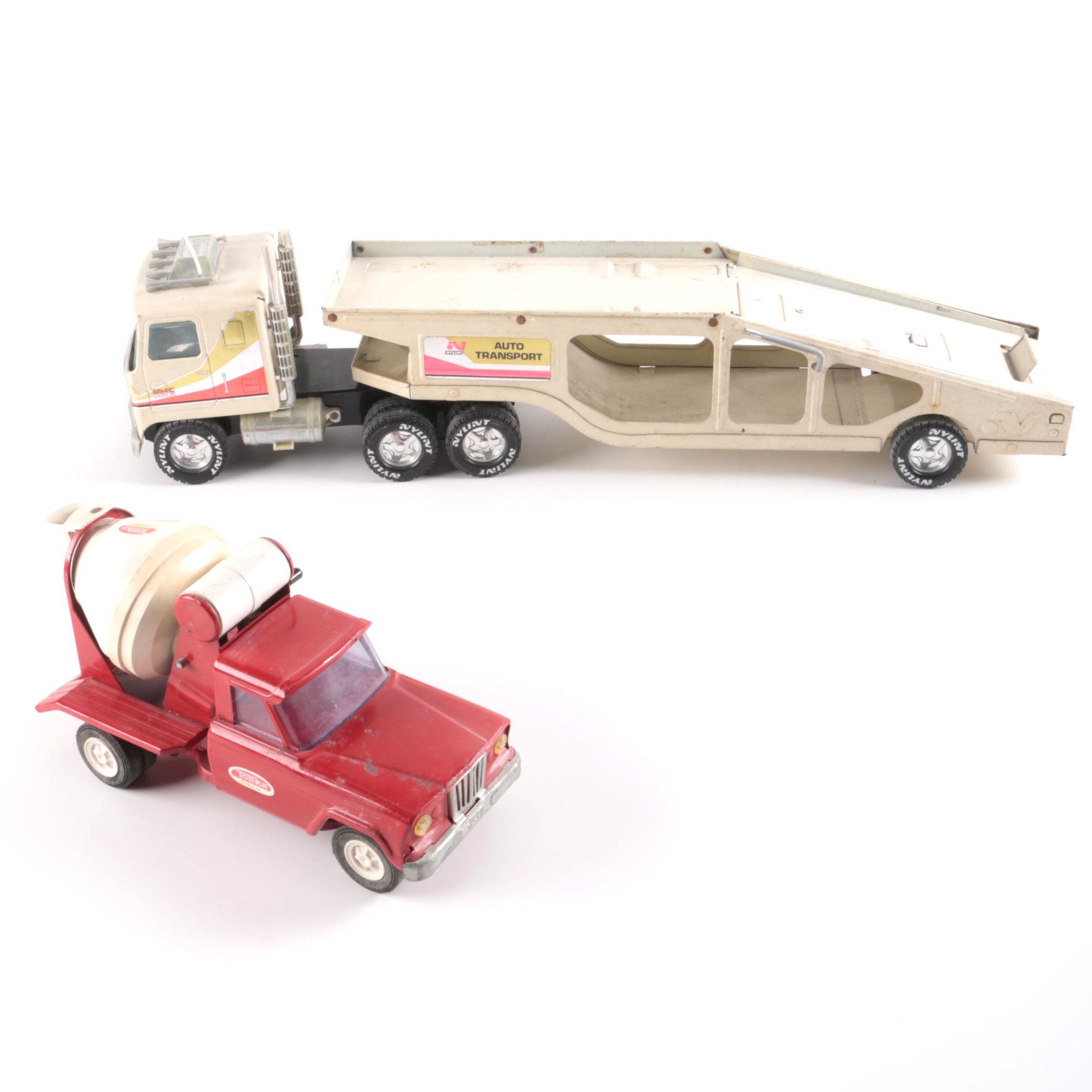 Tonka Truck and Toy Car Carrier