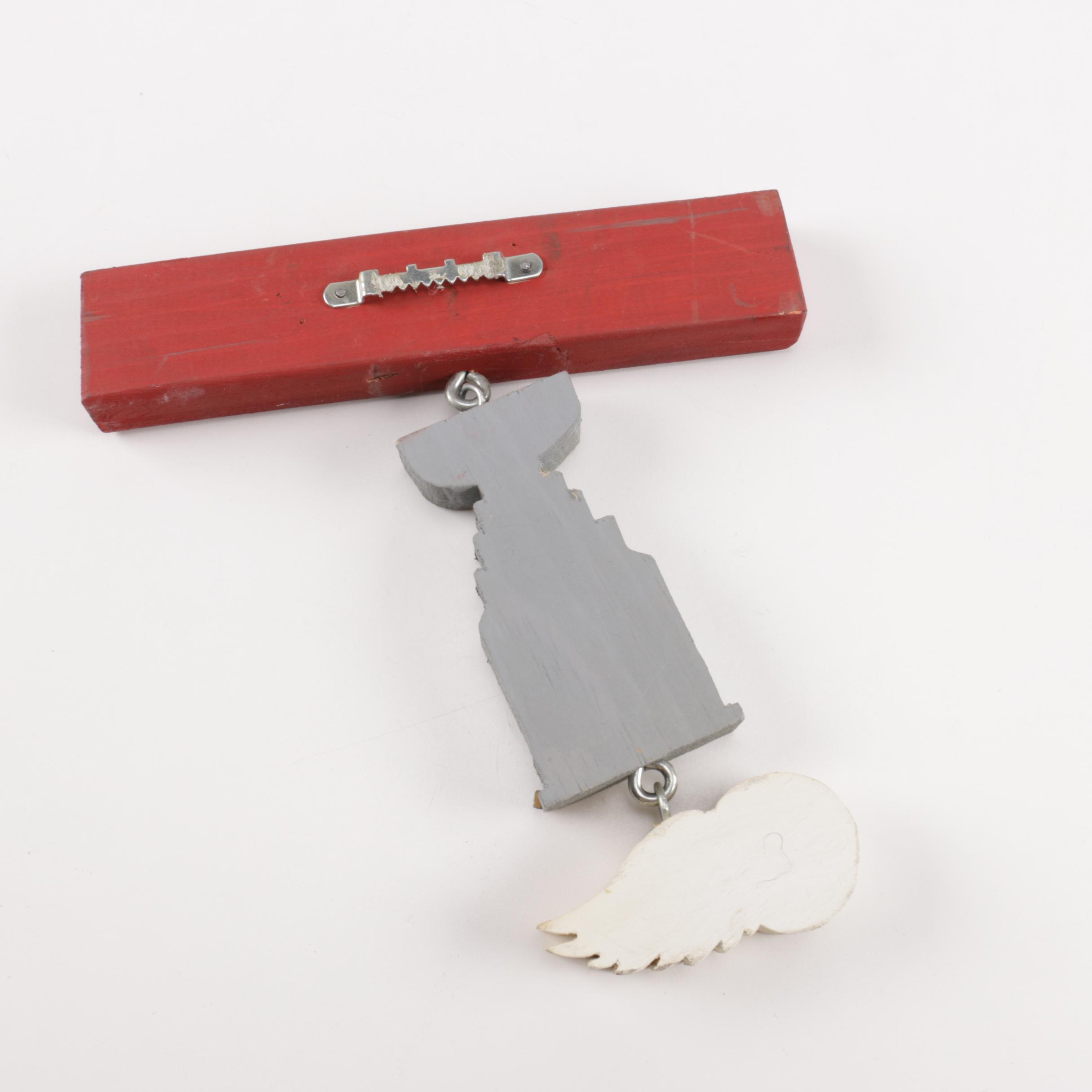 Detroit Red Wings Memorabilia