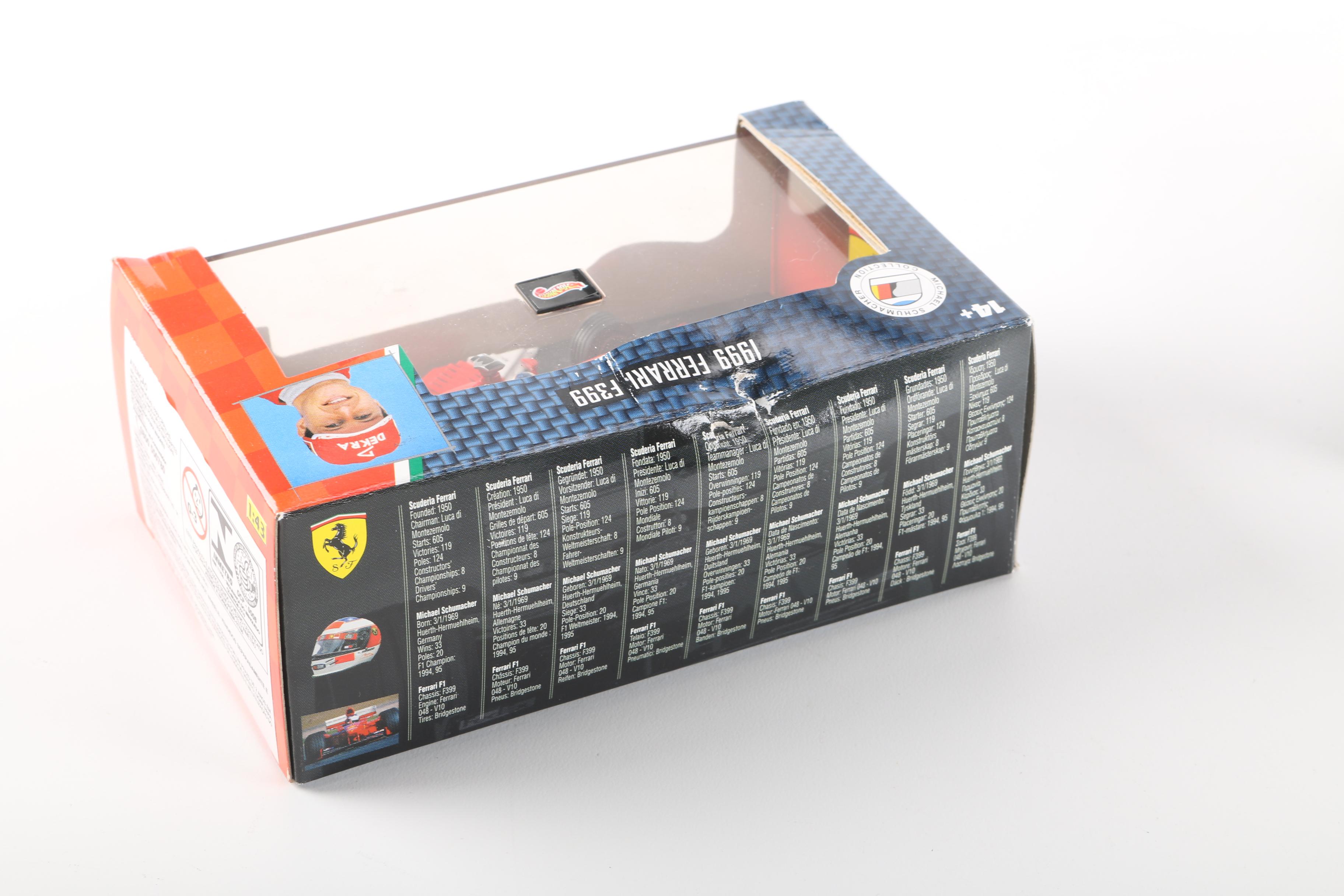 Hot Wheels Formula 1 Car Collection Including a 1:24 Scale Renault