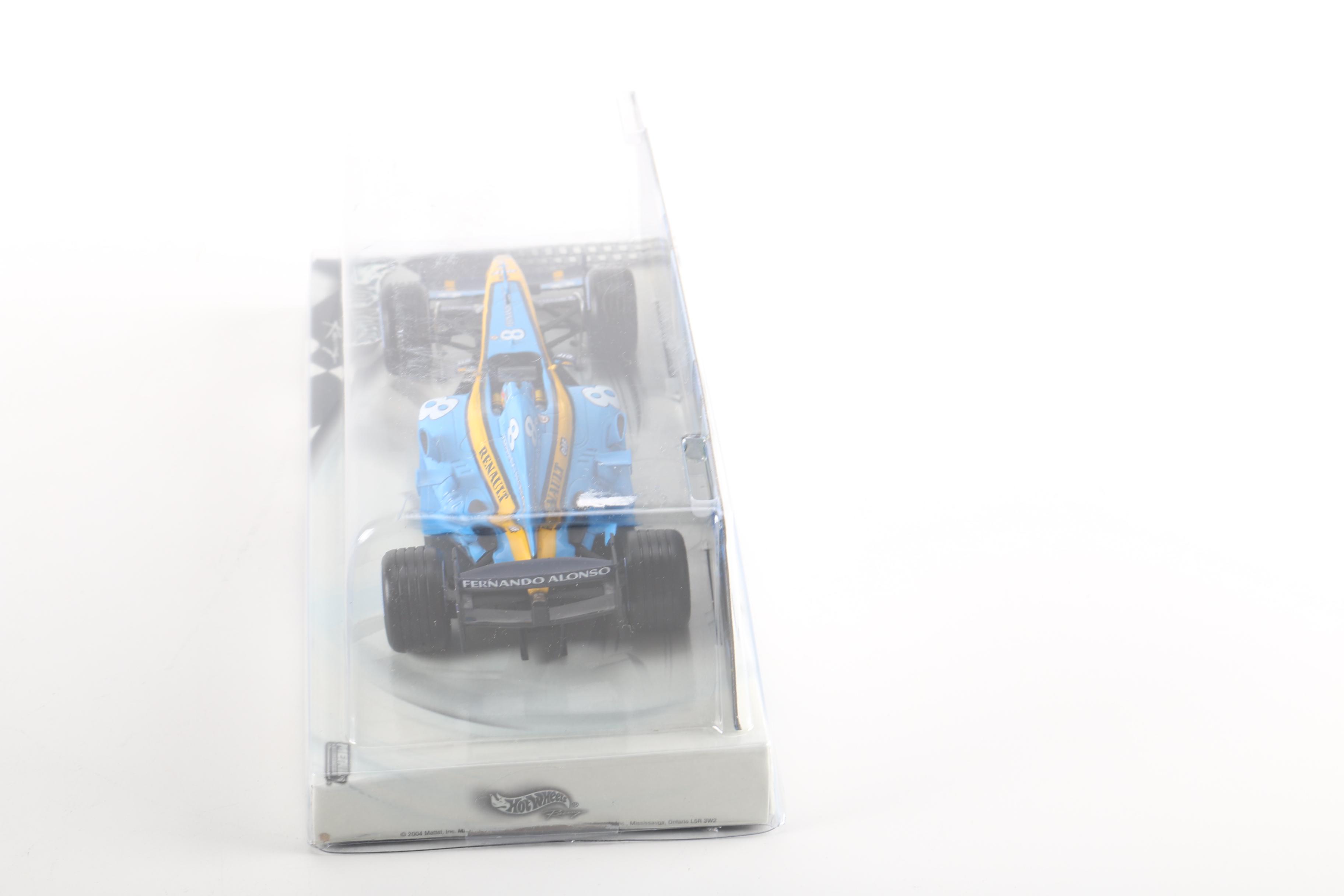 Hot Wheels Formula 1 Car Collection Including a 1:24 Scale Renault