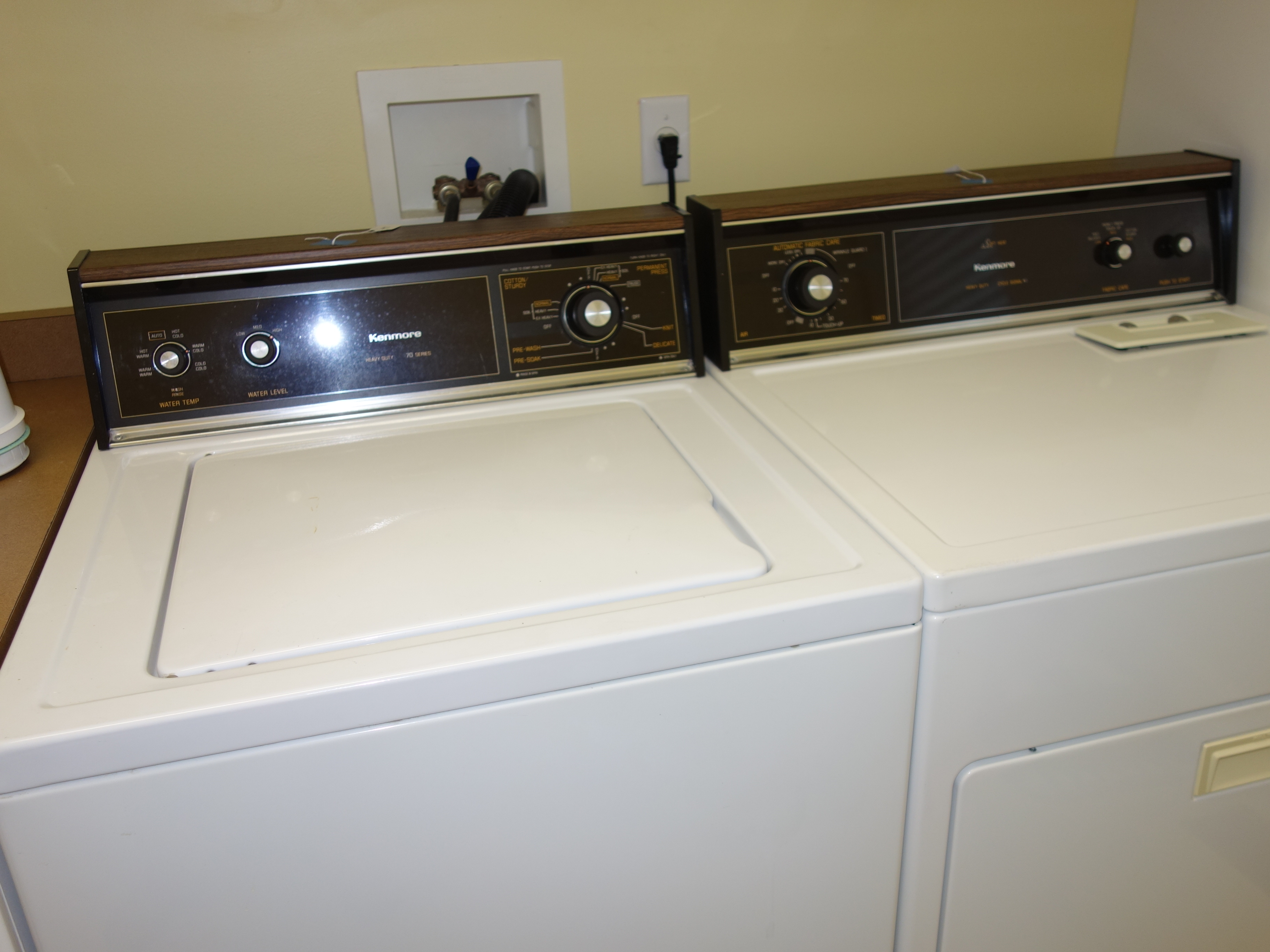 Kenmore Heavy Duty 70 Series Washing Machine & Kenmore Dryer