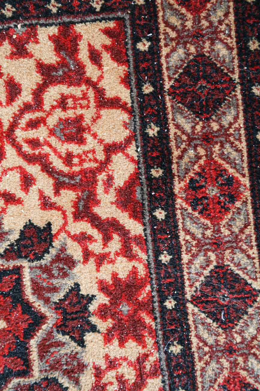 Machine Woven Bakhtiari-Style Area Rug