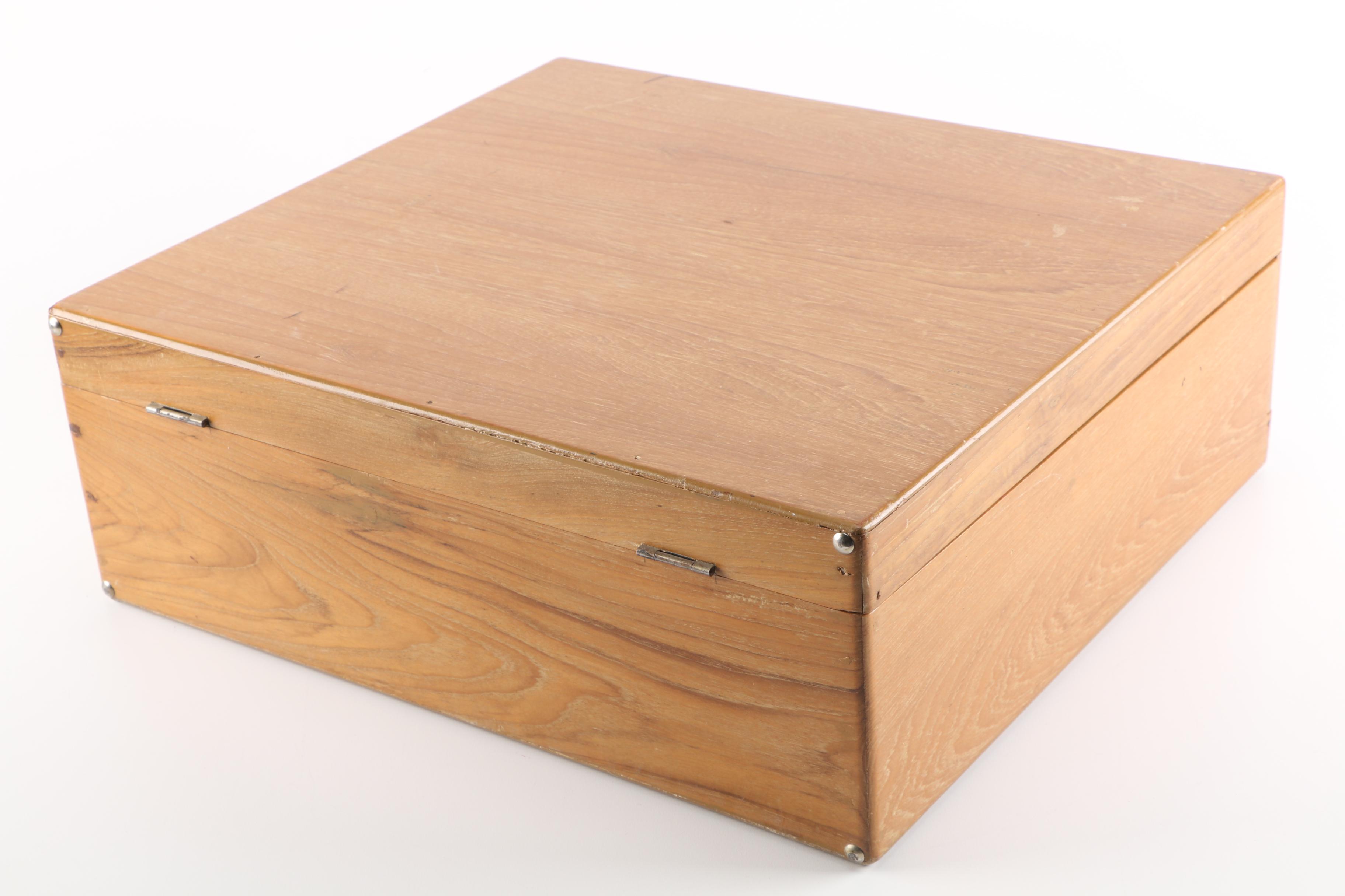 V. Thailand Bronze Flatware Set