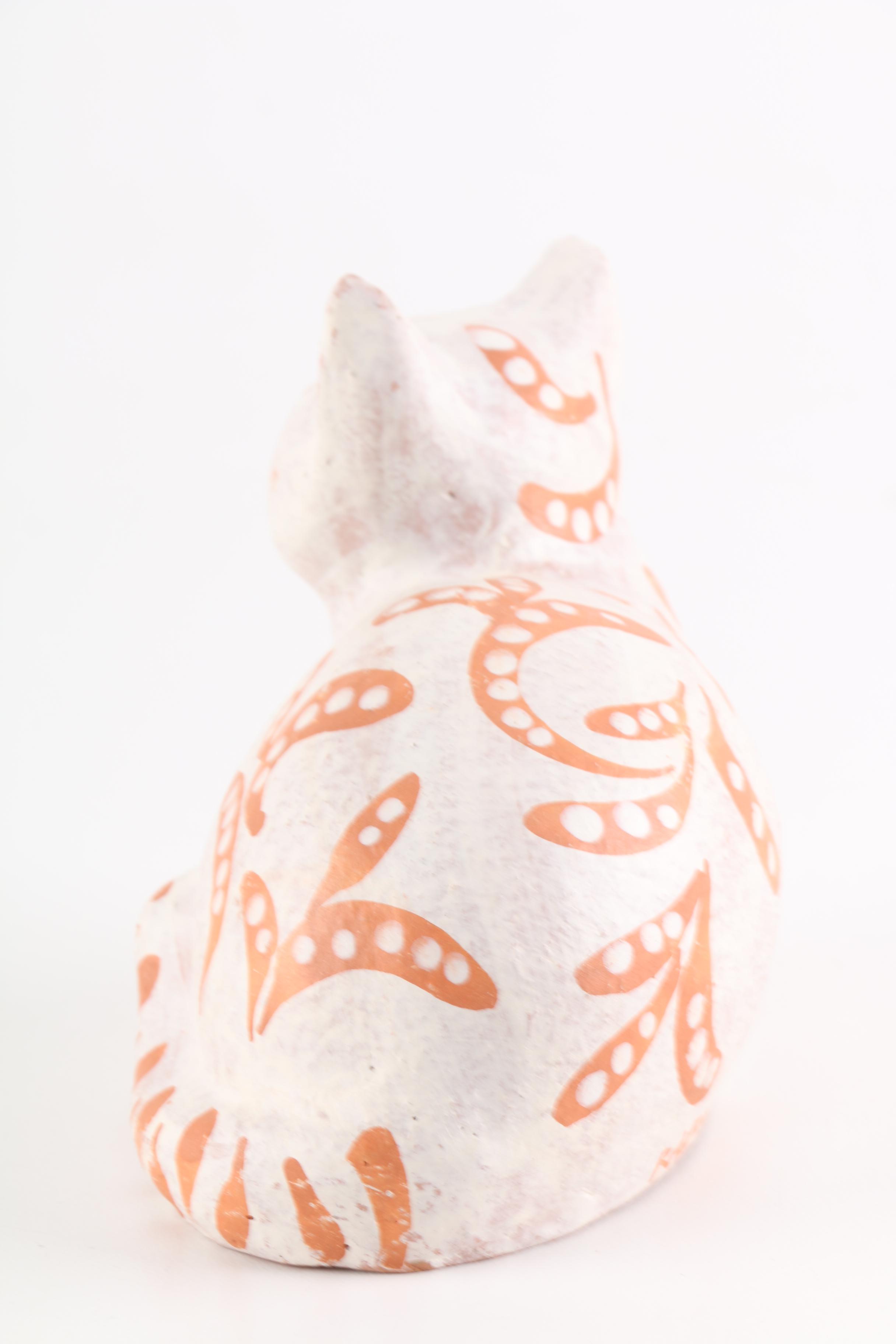 Cat Art Pottery Figurines