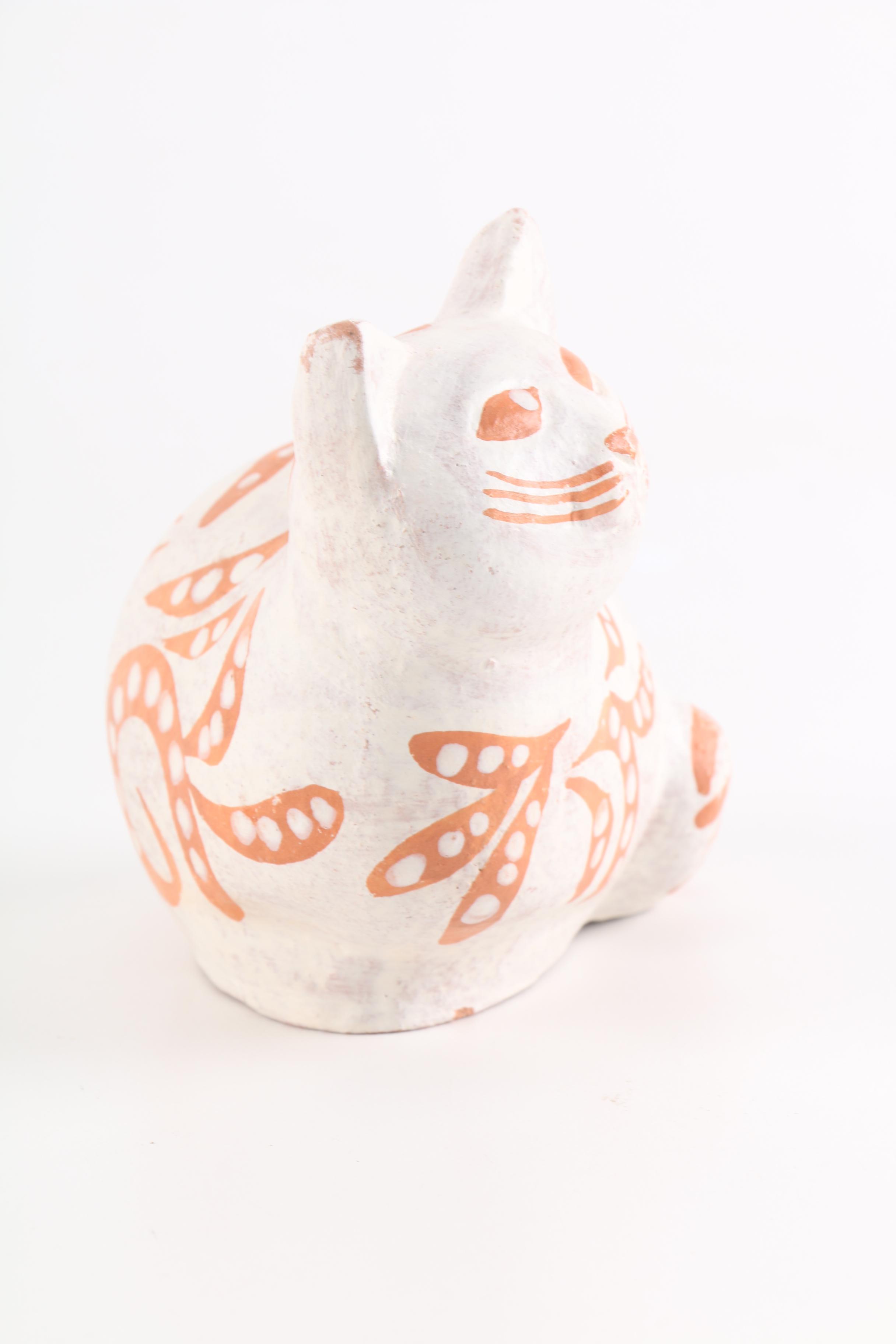 Cat Art Pottery Figurines