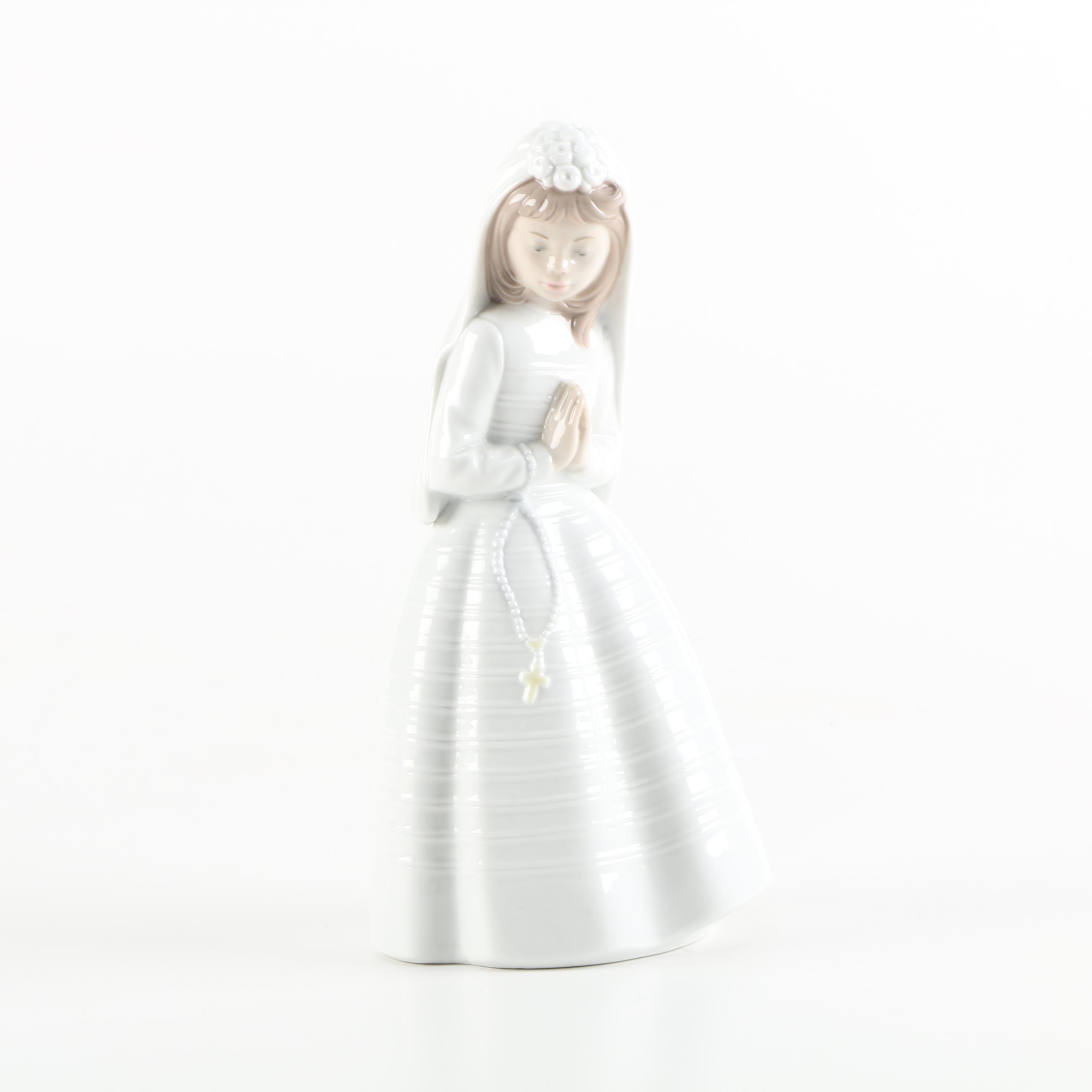 Lladró Nao "Girl Praying" Figurine