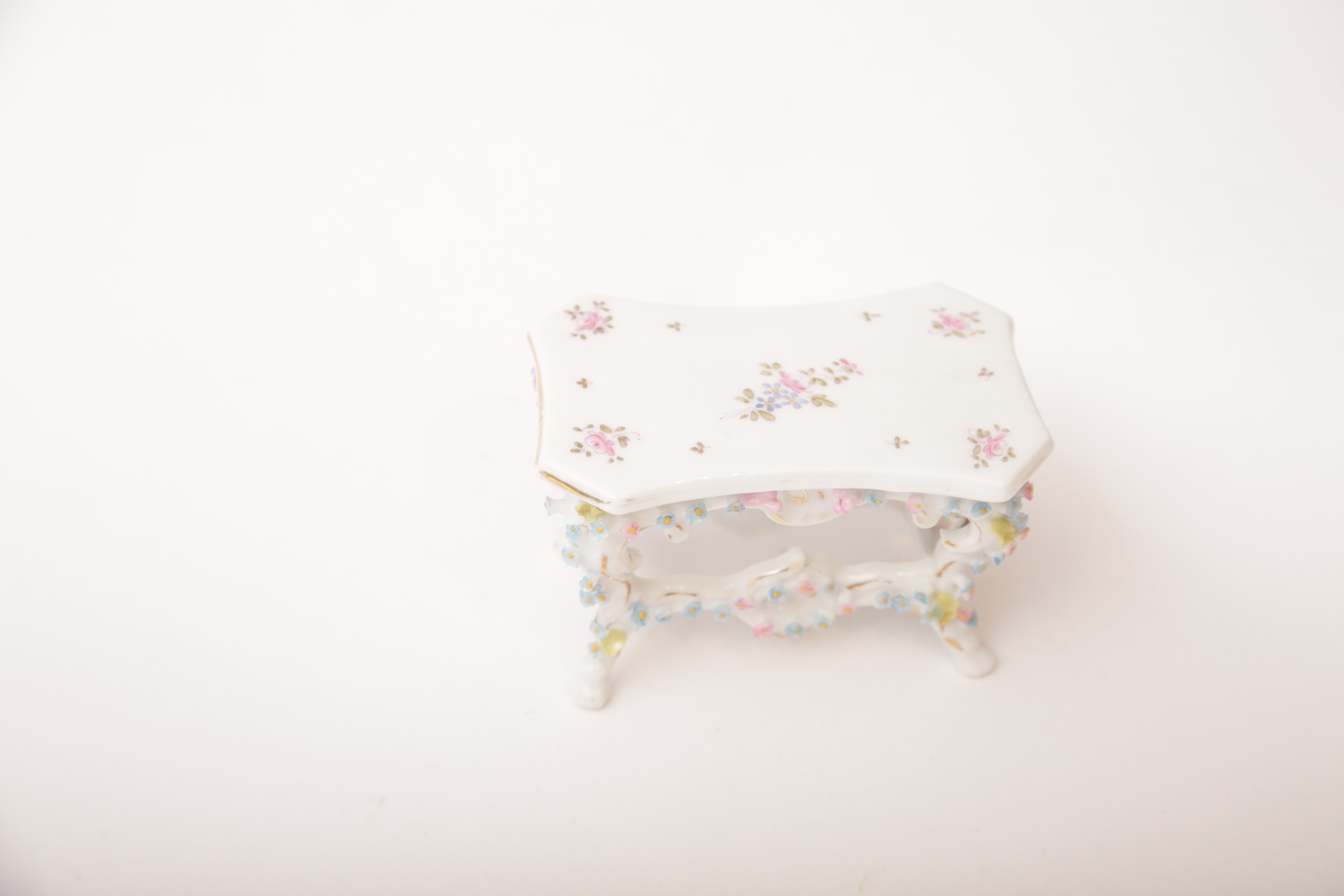 Floral Embellished Miniature Doll Parlor Set