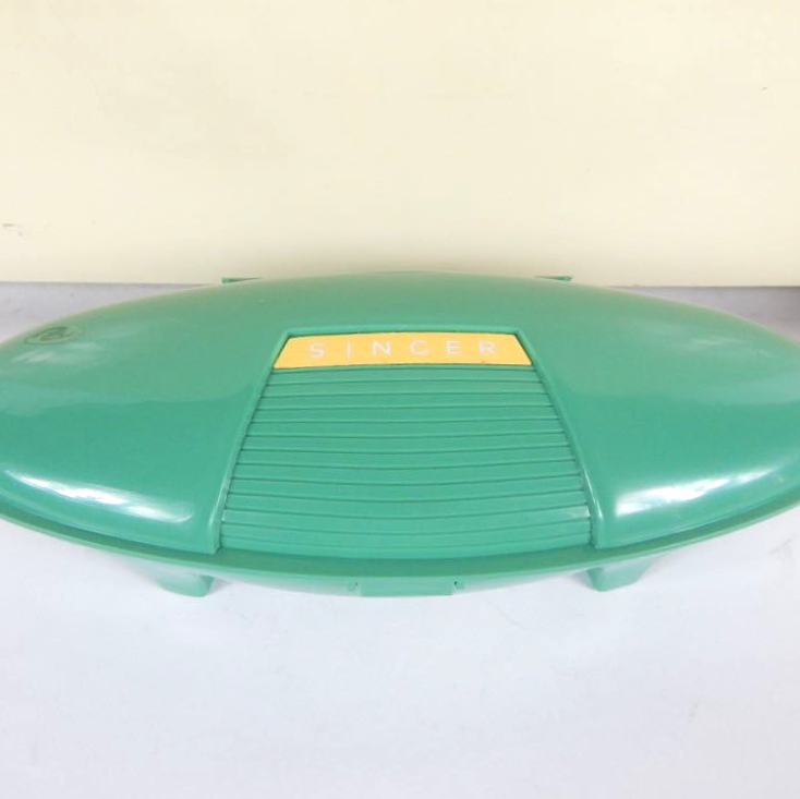 Portable Singer Sewing Machine