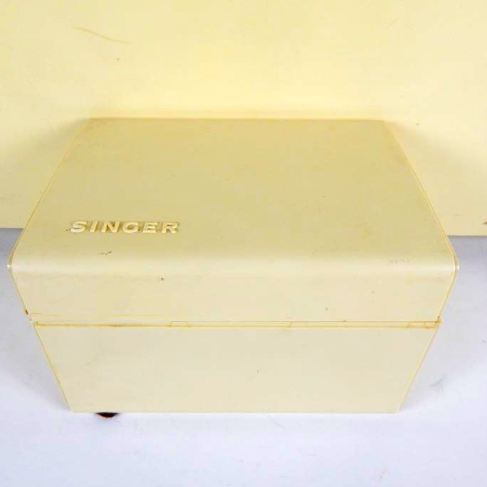 Portable Singer Sewing Machine