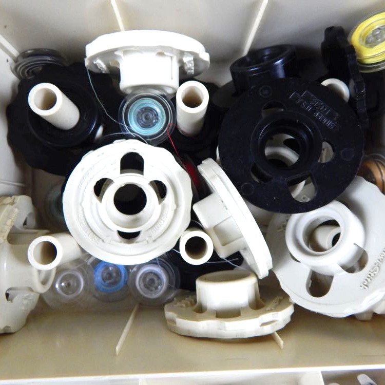 Portable Singer Sewing Machine