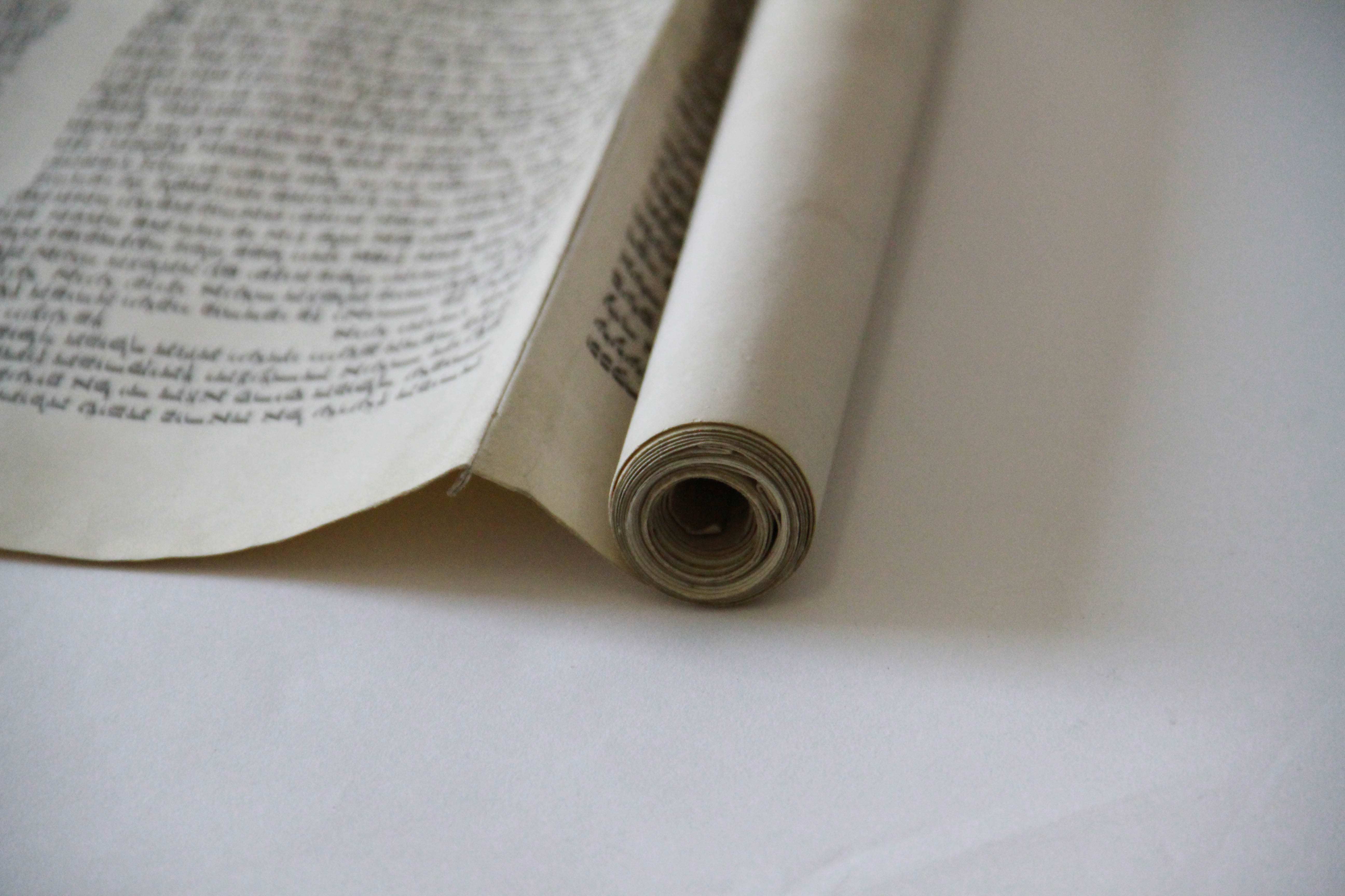 Assorted Vintage Judaica Items