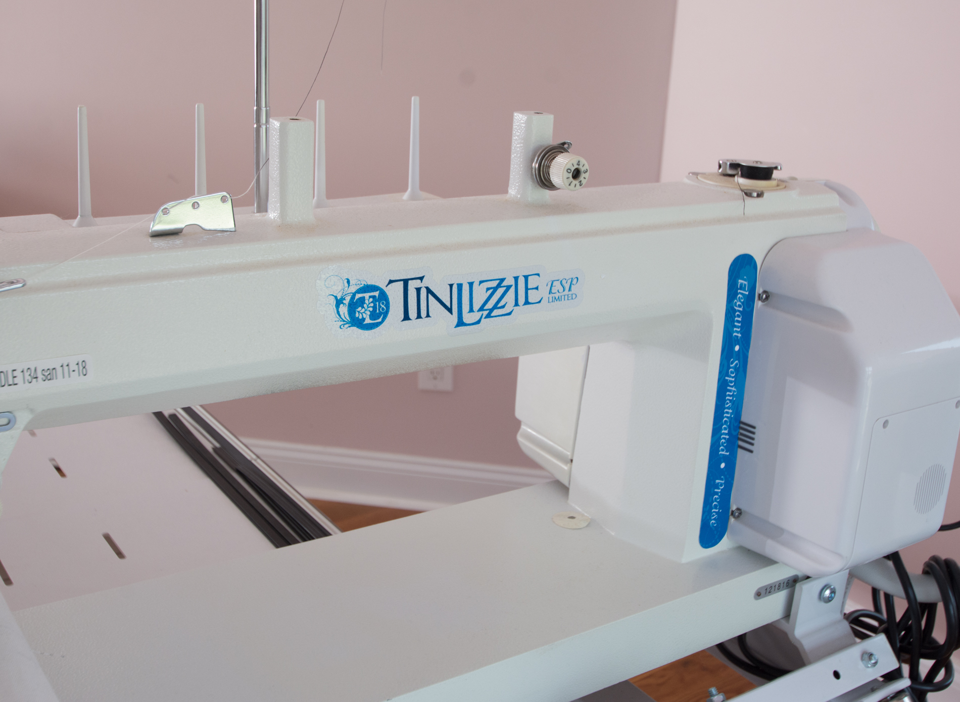 TinLizzie 18 Limited ESP Long Arm Quilter