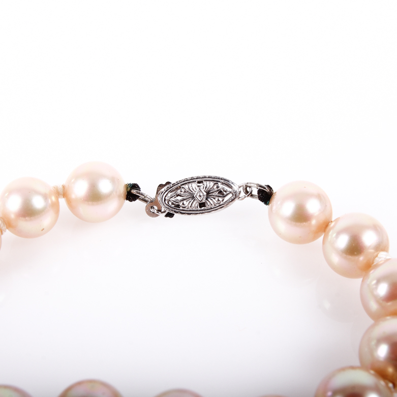 Vintage 14K White Gold and Faux Pearl Necklace