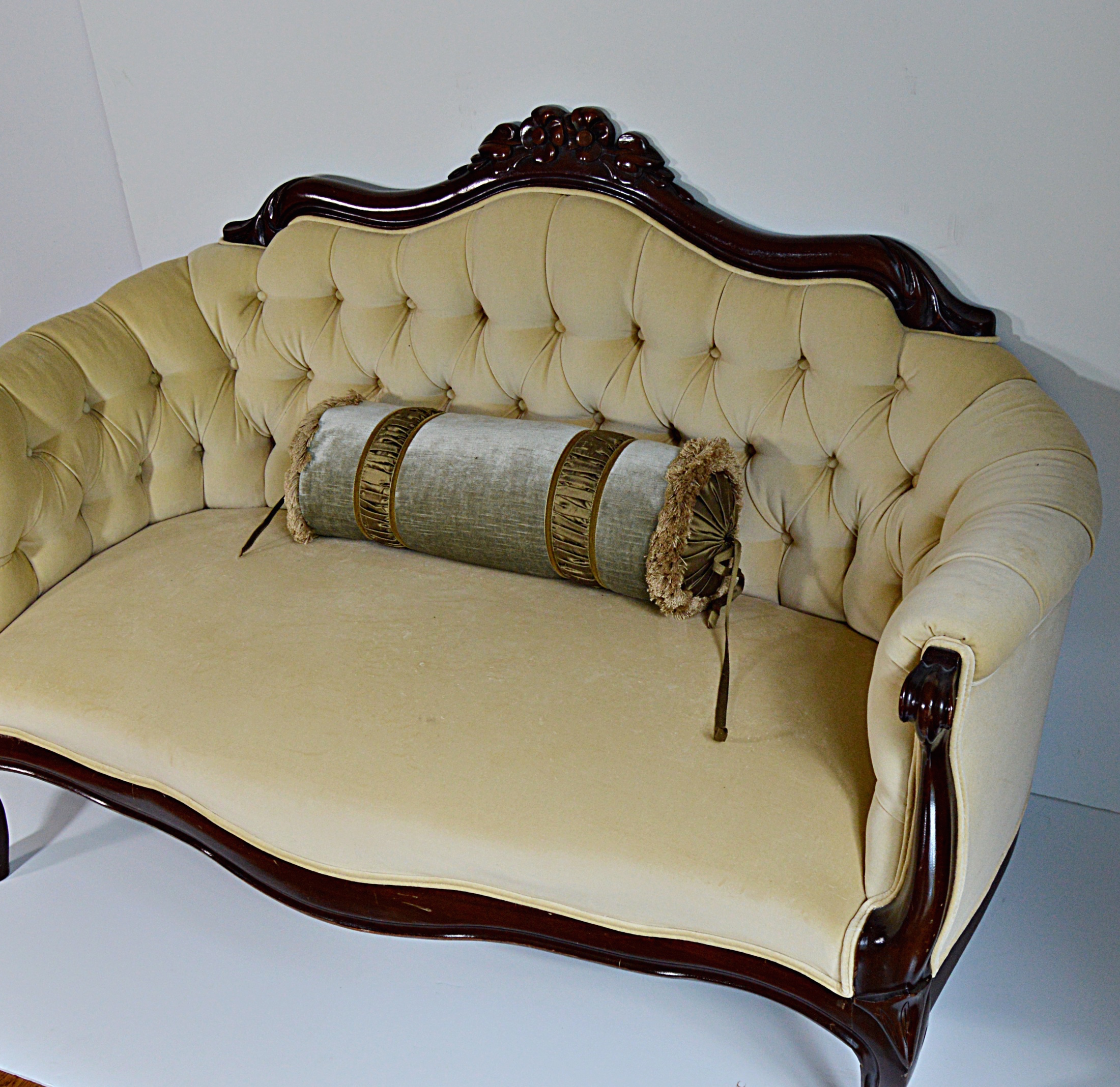1920s French Louis XV Style Settee