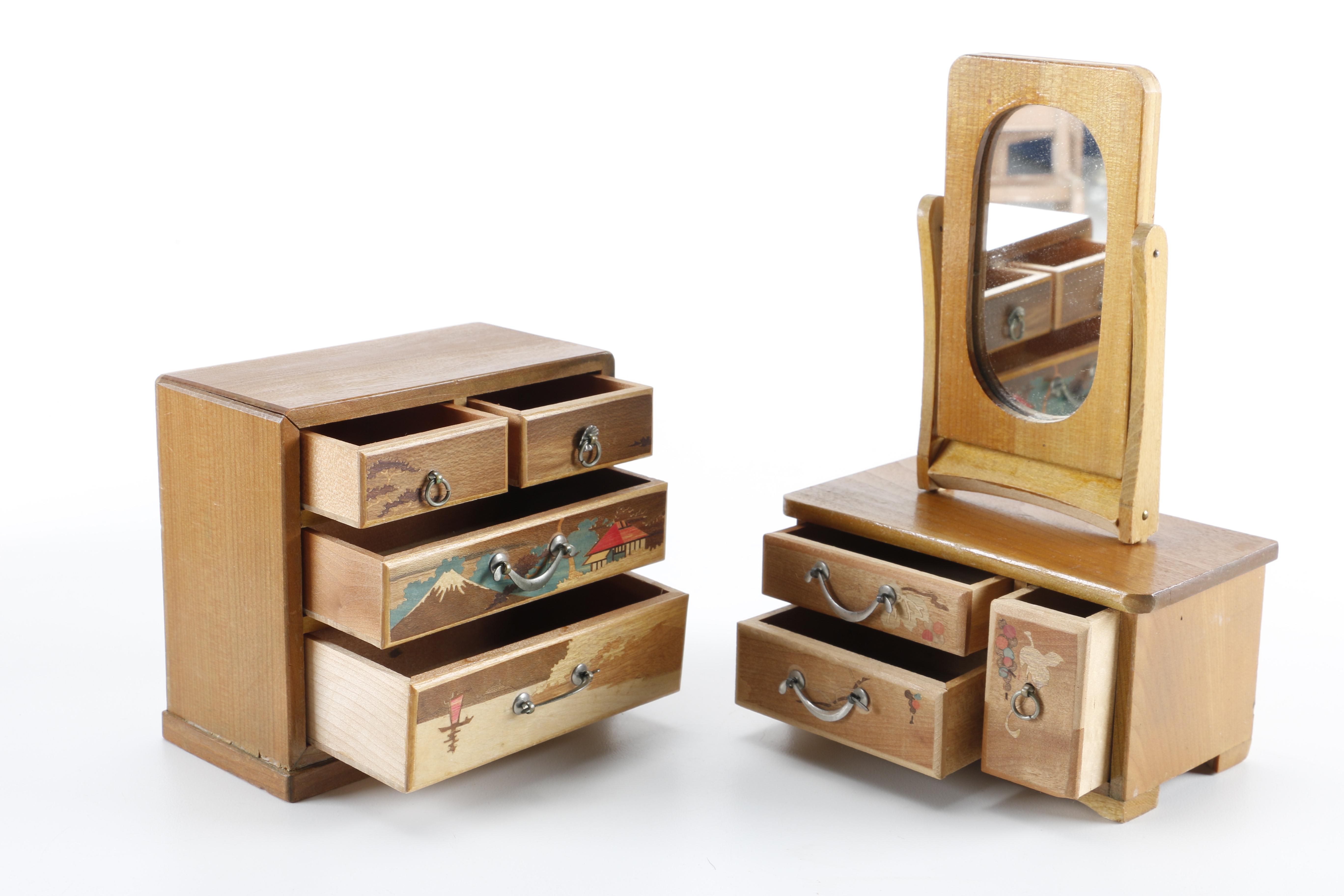 Miniature Doll Furniture and Accessories