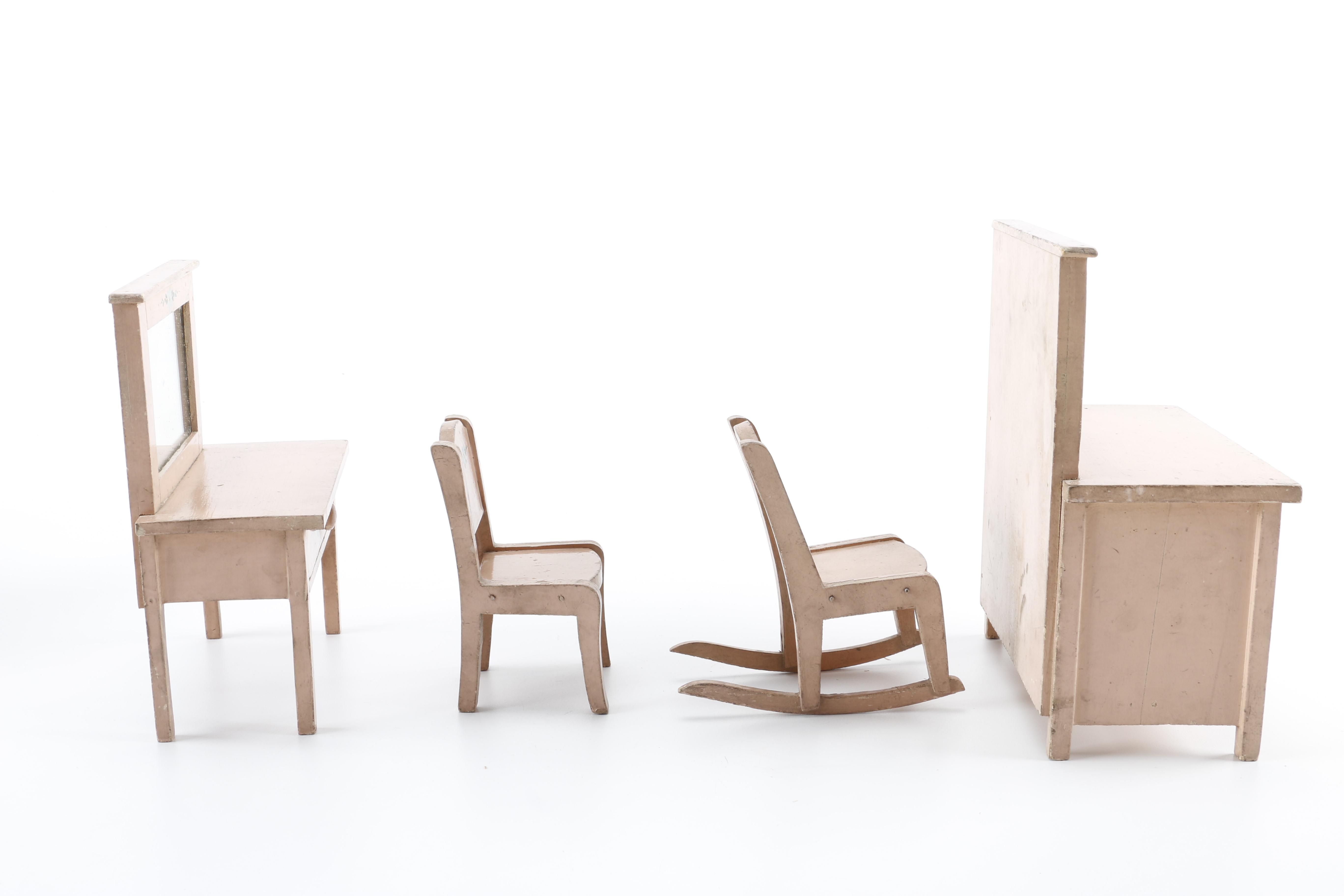 Miniature Doll Furniture and Accessories