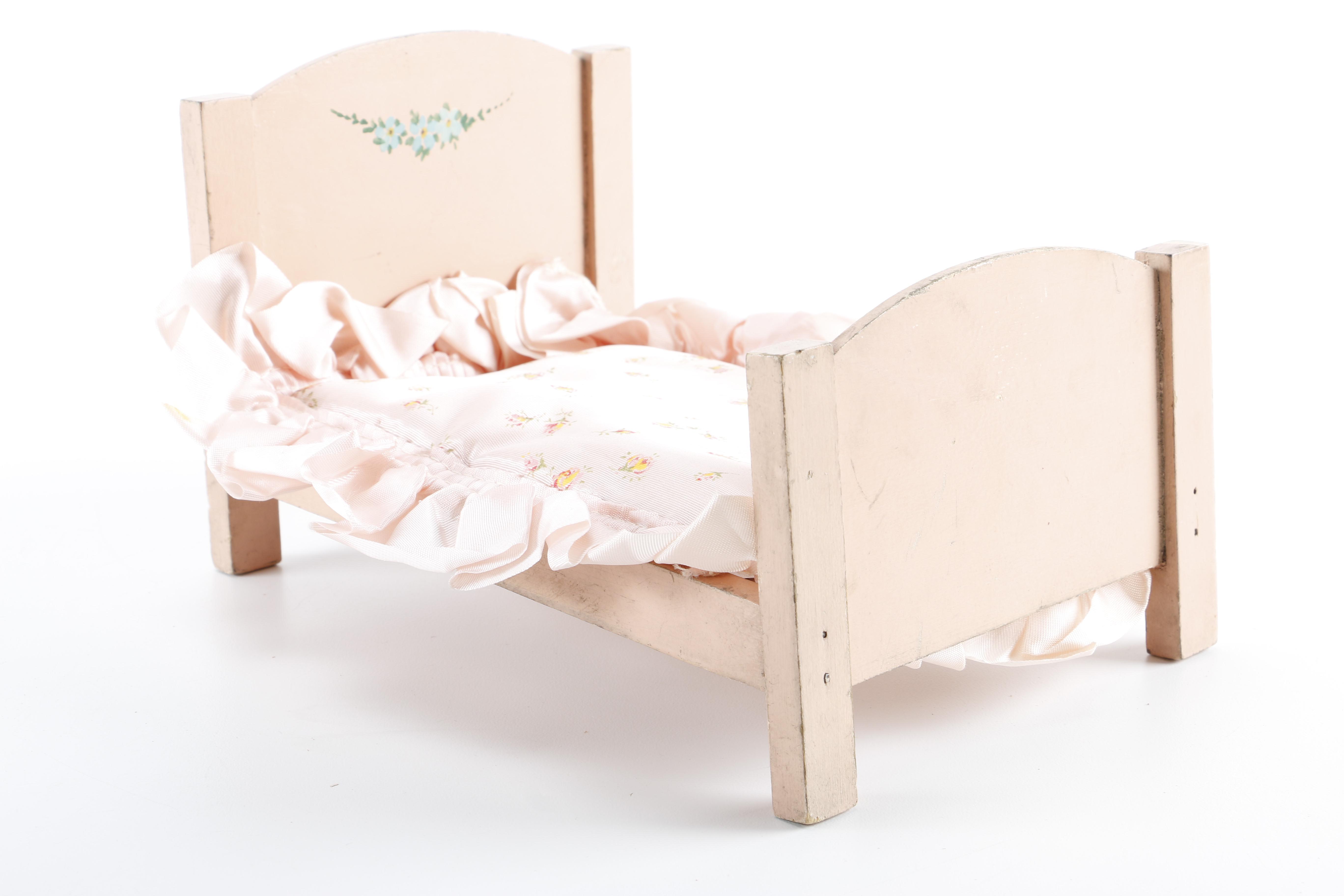 Miniature Doll Furniture and Accessories