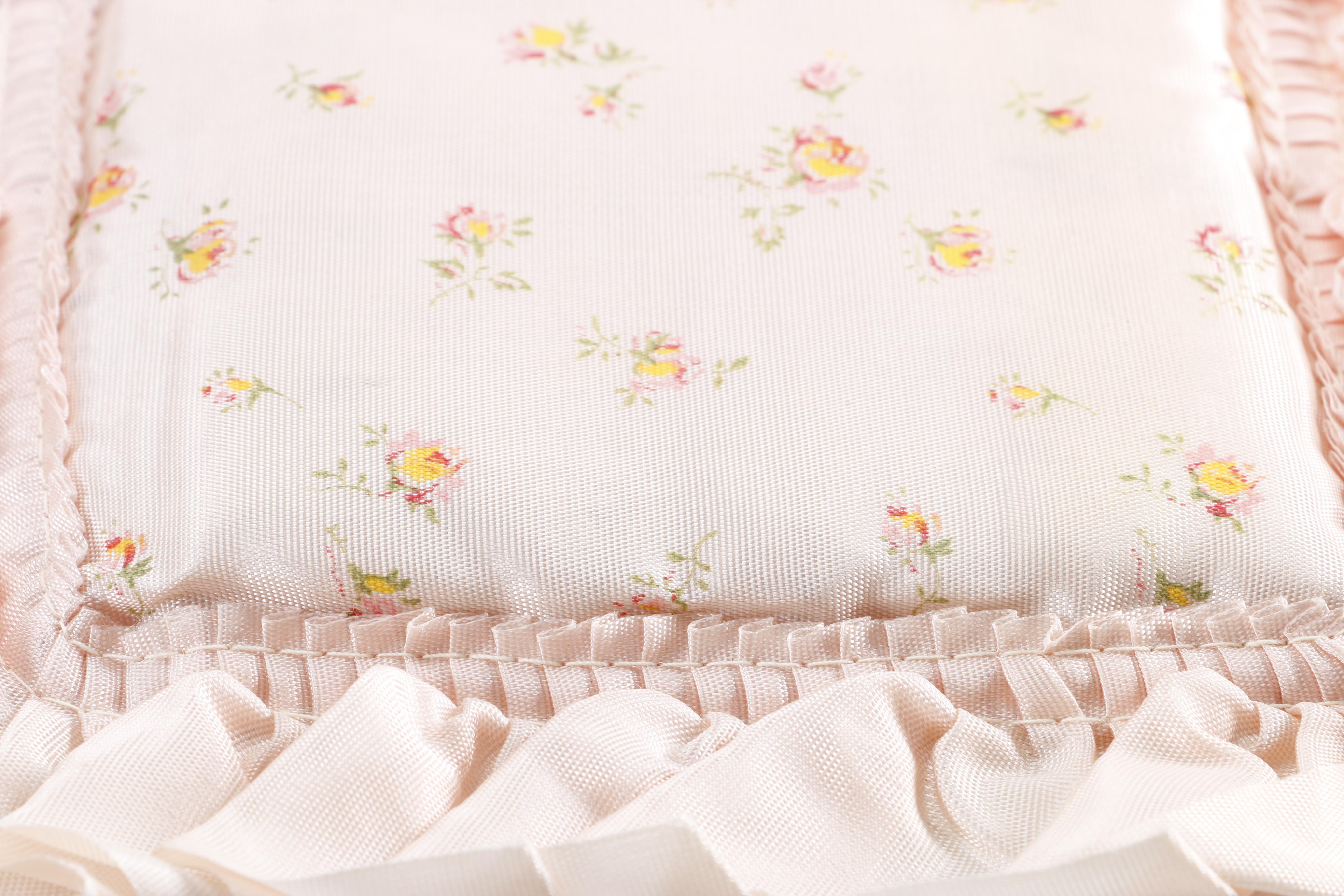 Miniature Doll Furniture and Accessories