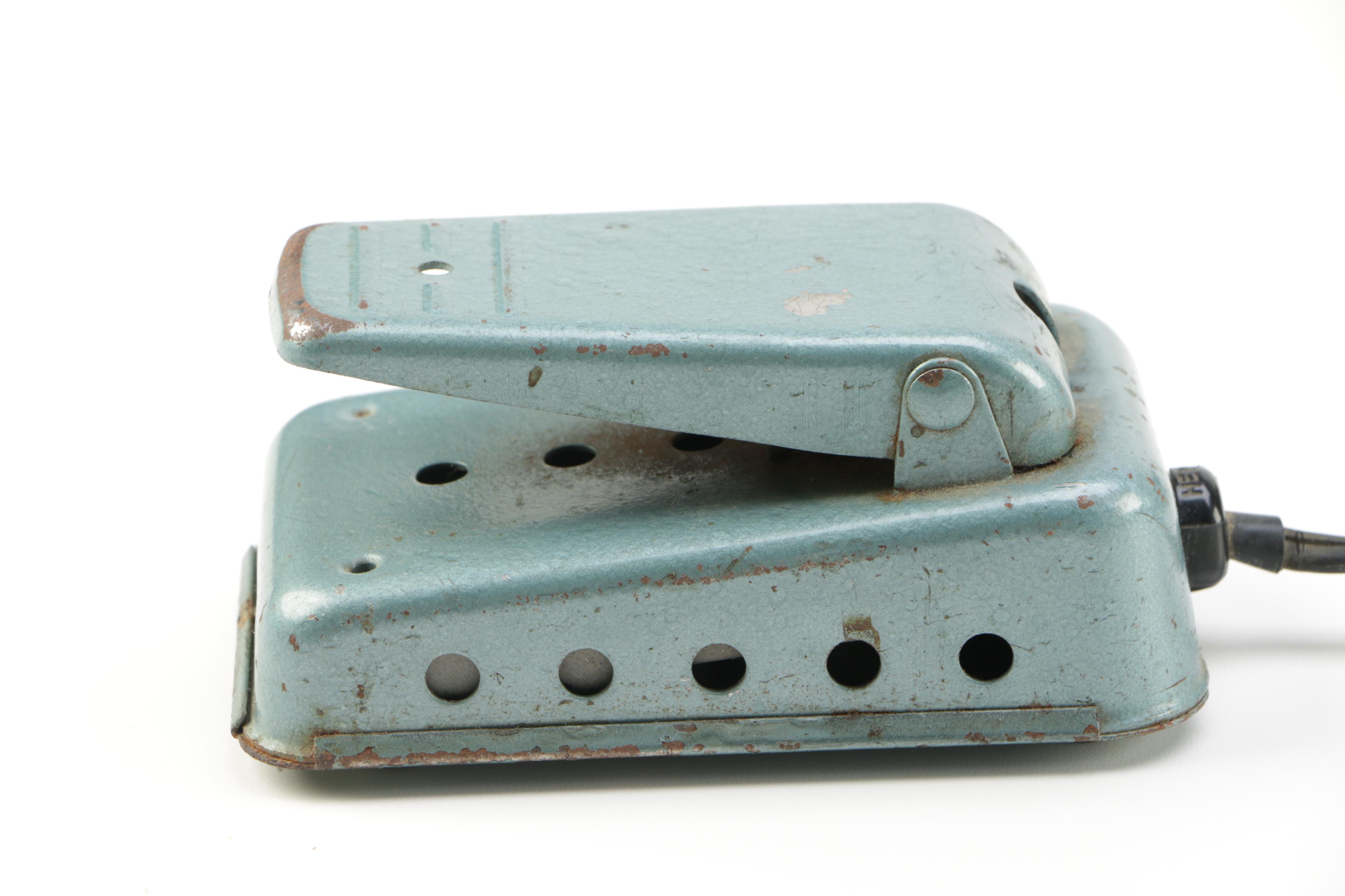 Remington Deluxe Vintage Electric Sewing Machine